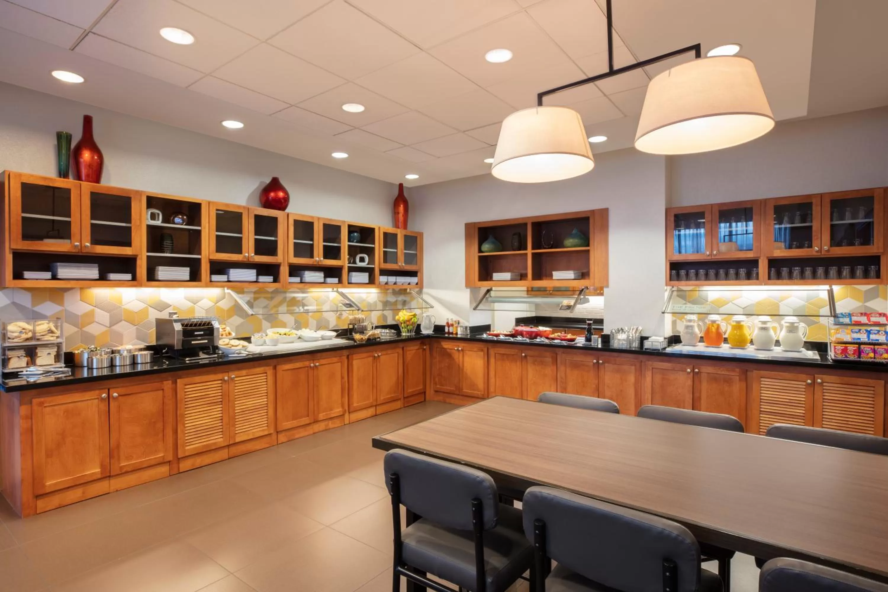 Breakfast in Hyatt Place Reno/Tahoe Airport