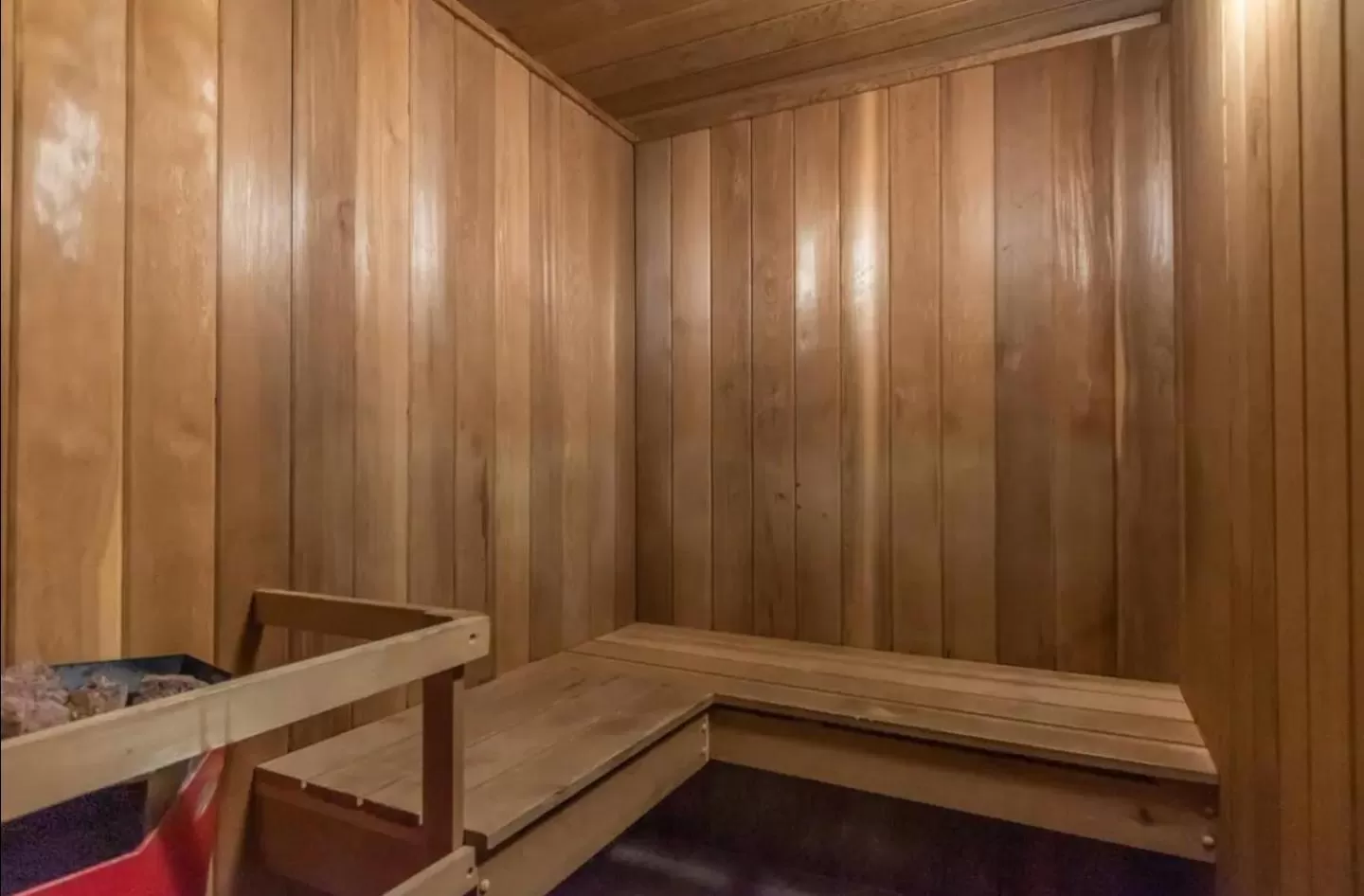 Sauna in Magog Waterfront Condo