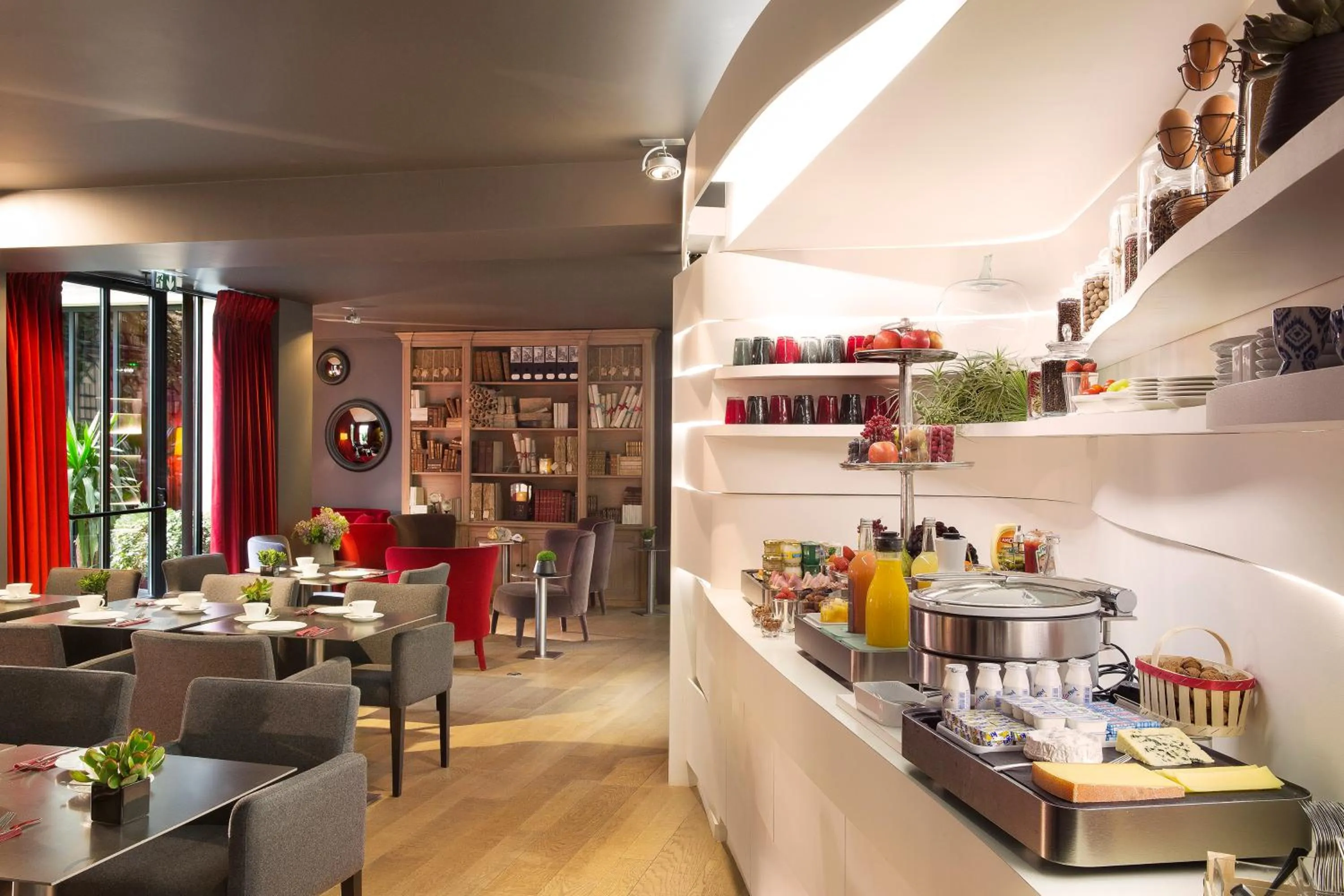 Restaurant/places to eat in Hôtel Molière