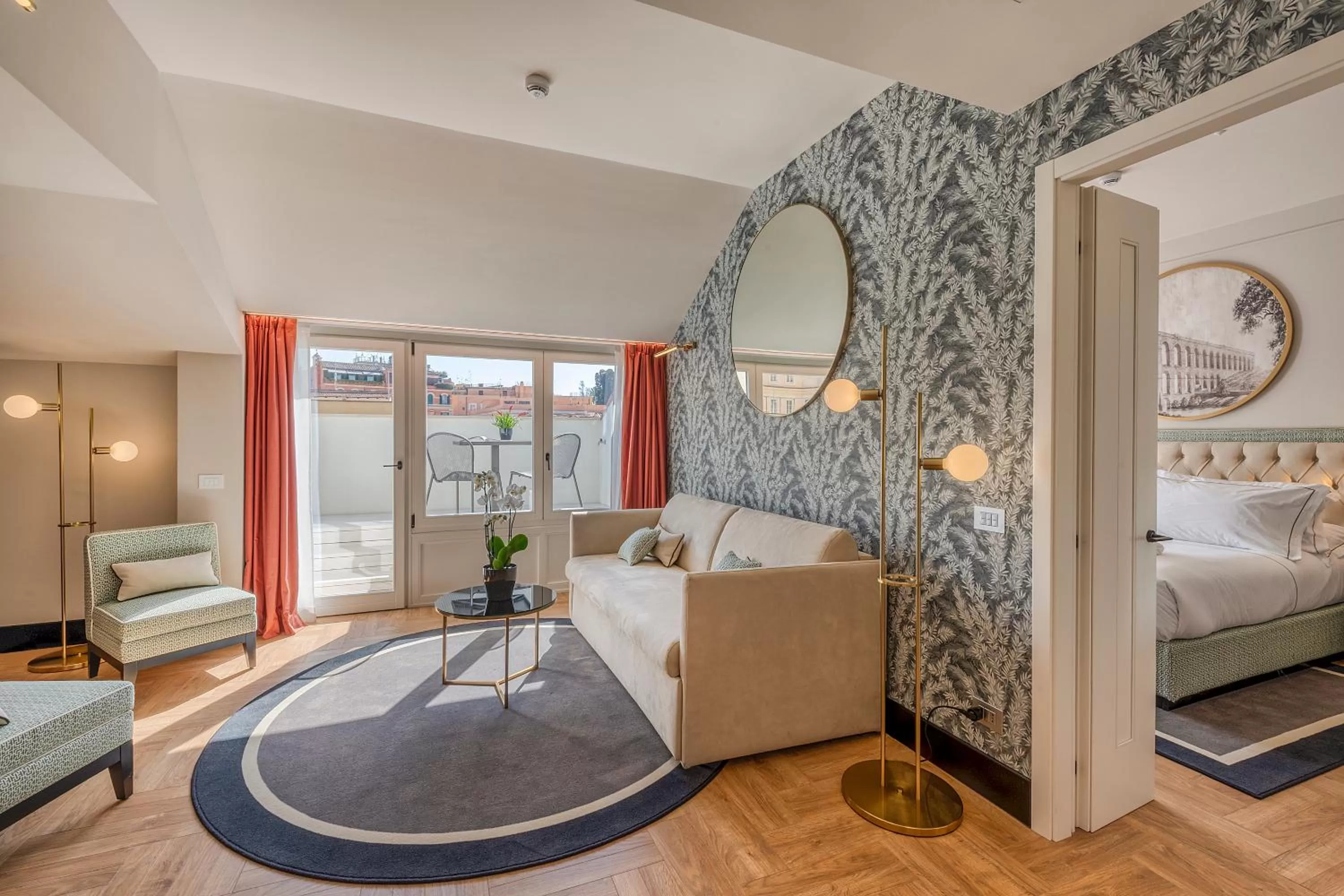 Photo of the whole room, Bed in H10 Palazzo Galla