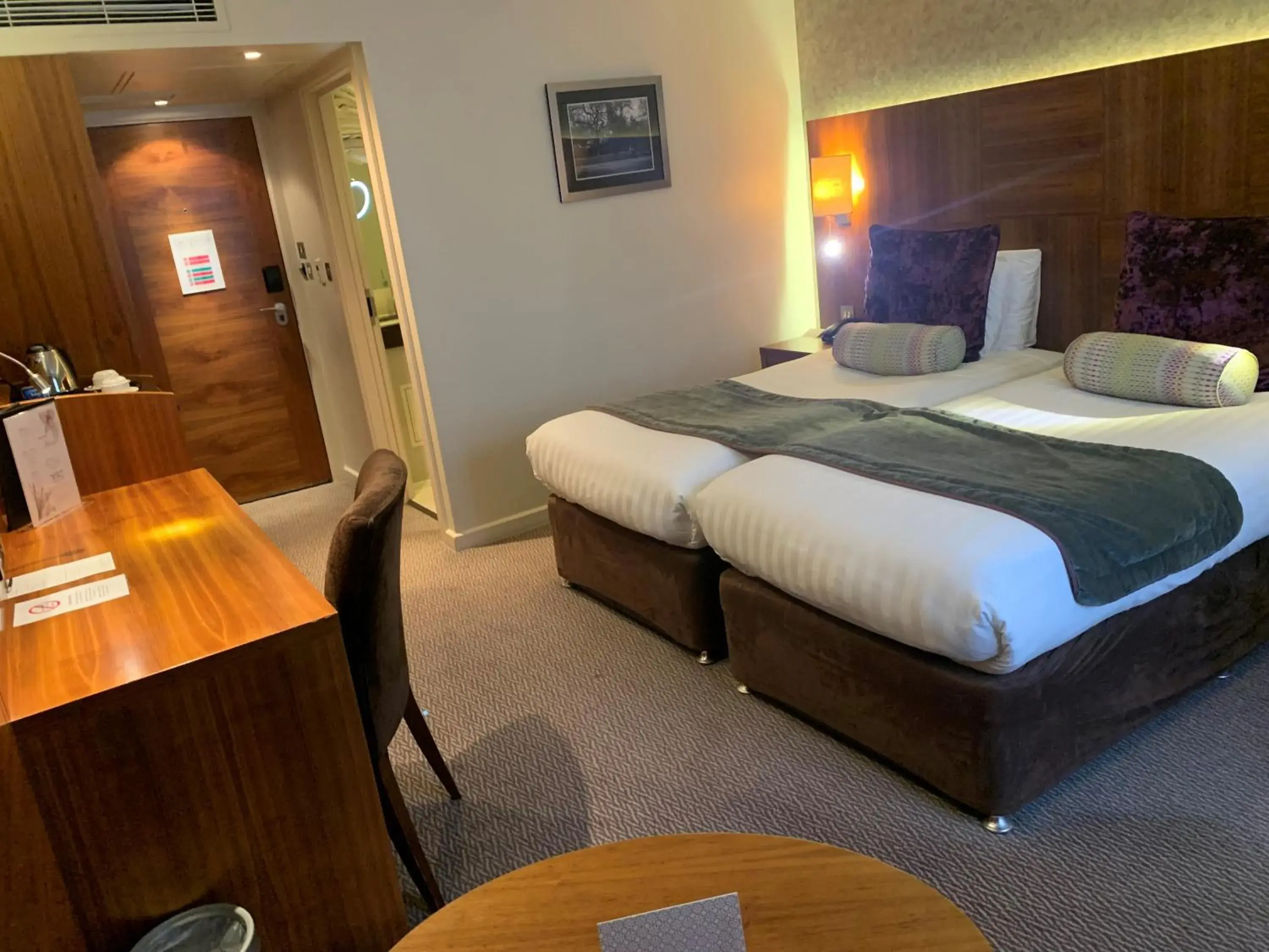 Executive Twin Room in Blakemore Hyde Park Executive Twin Room in Blakemore Hyde Park