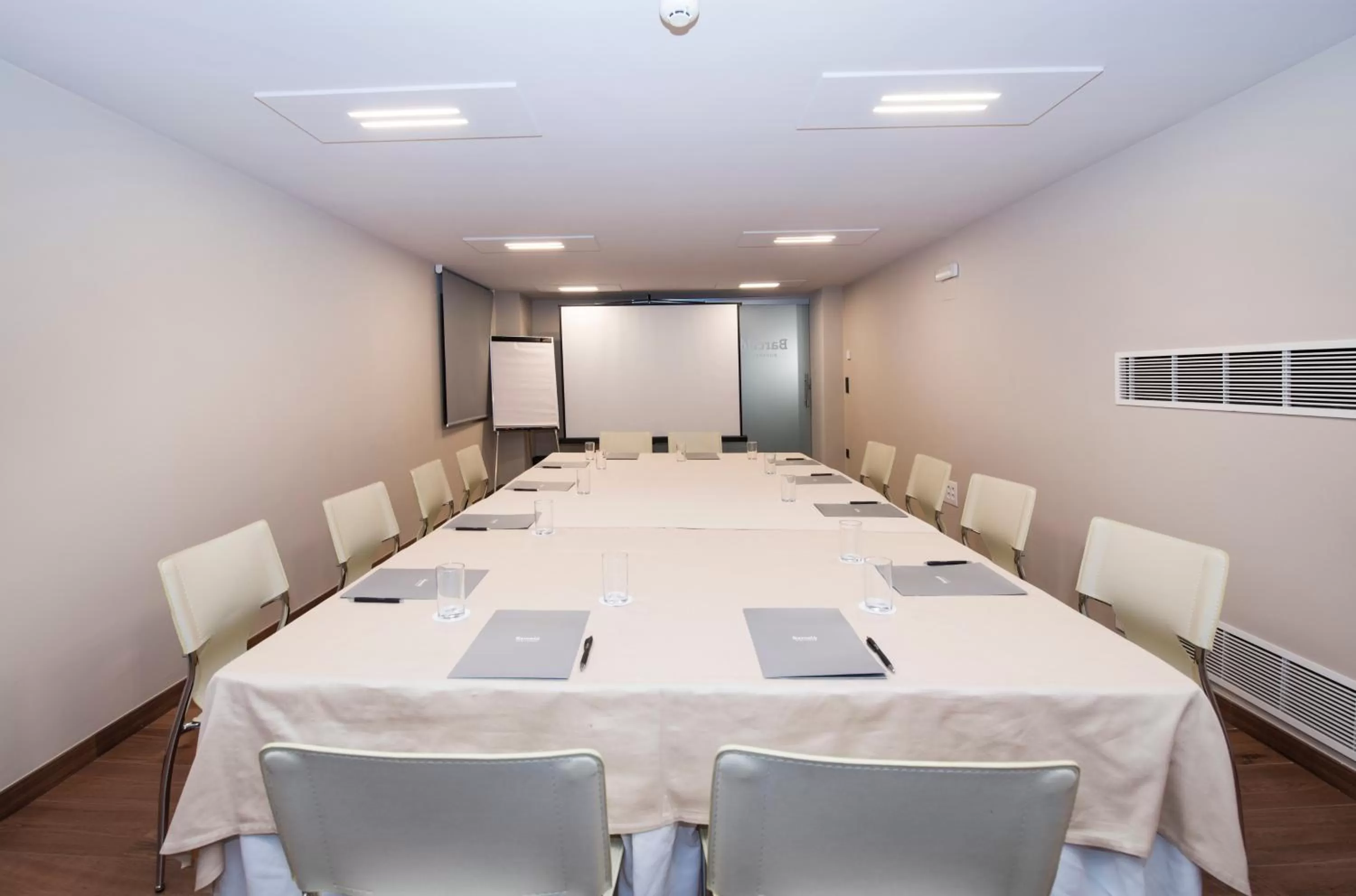 Area and facilities in Barceló Ourense