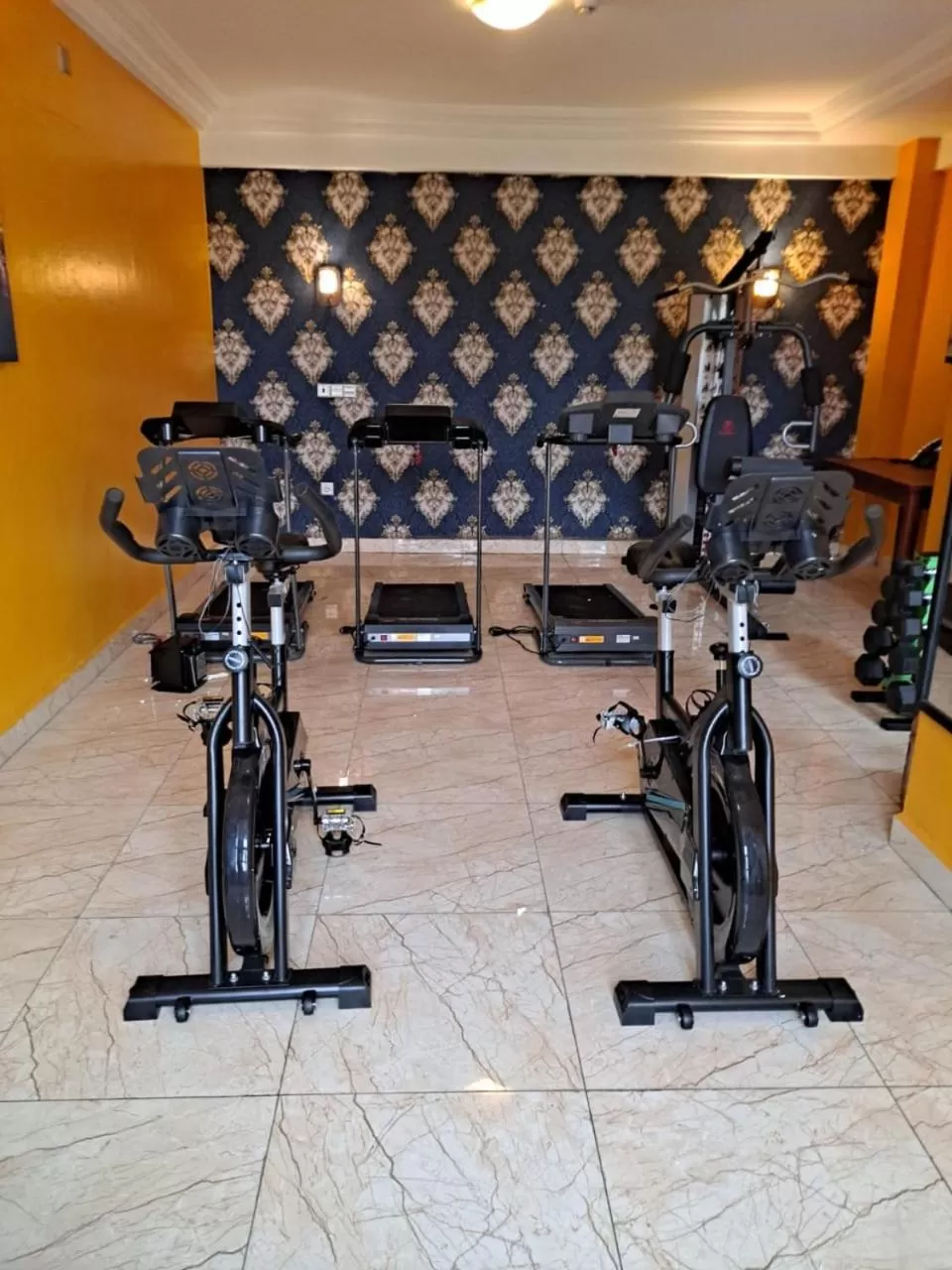 Fitness centre/facilities in Marriot Metropolitan Hotel