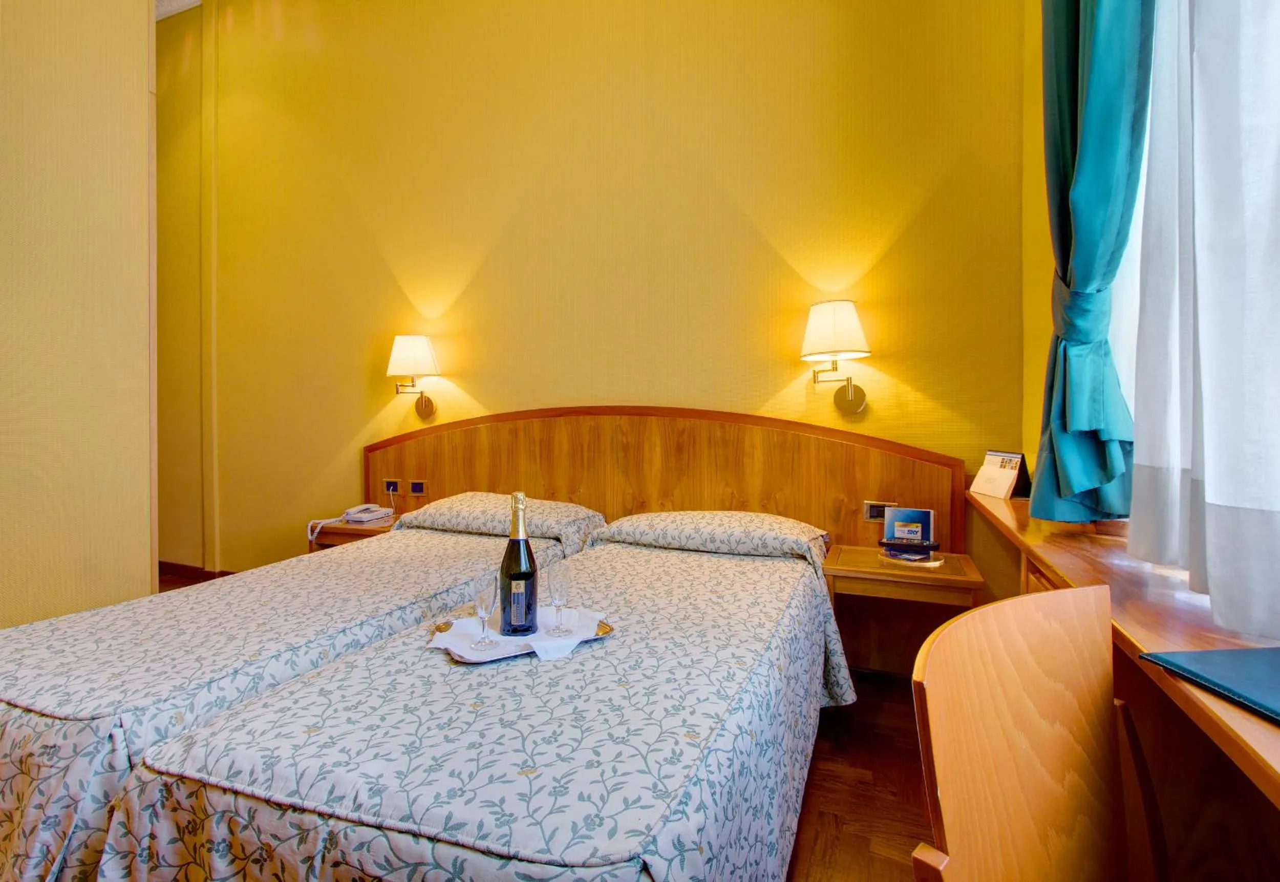 Decorative detail, Bed in Hotel Corot