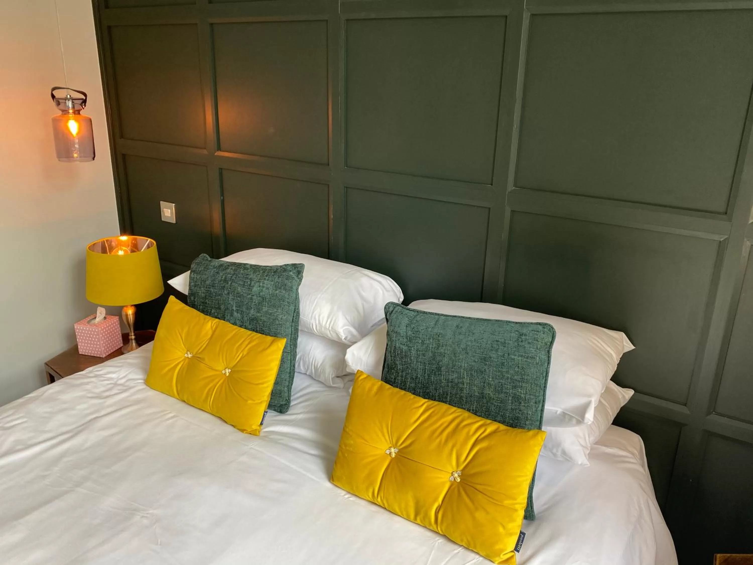 Bed in The Bootham Tavern - York