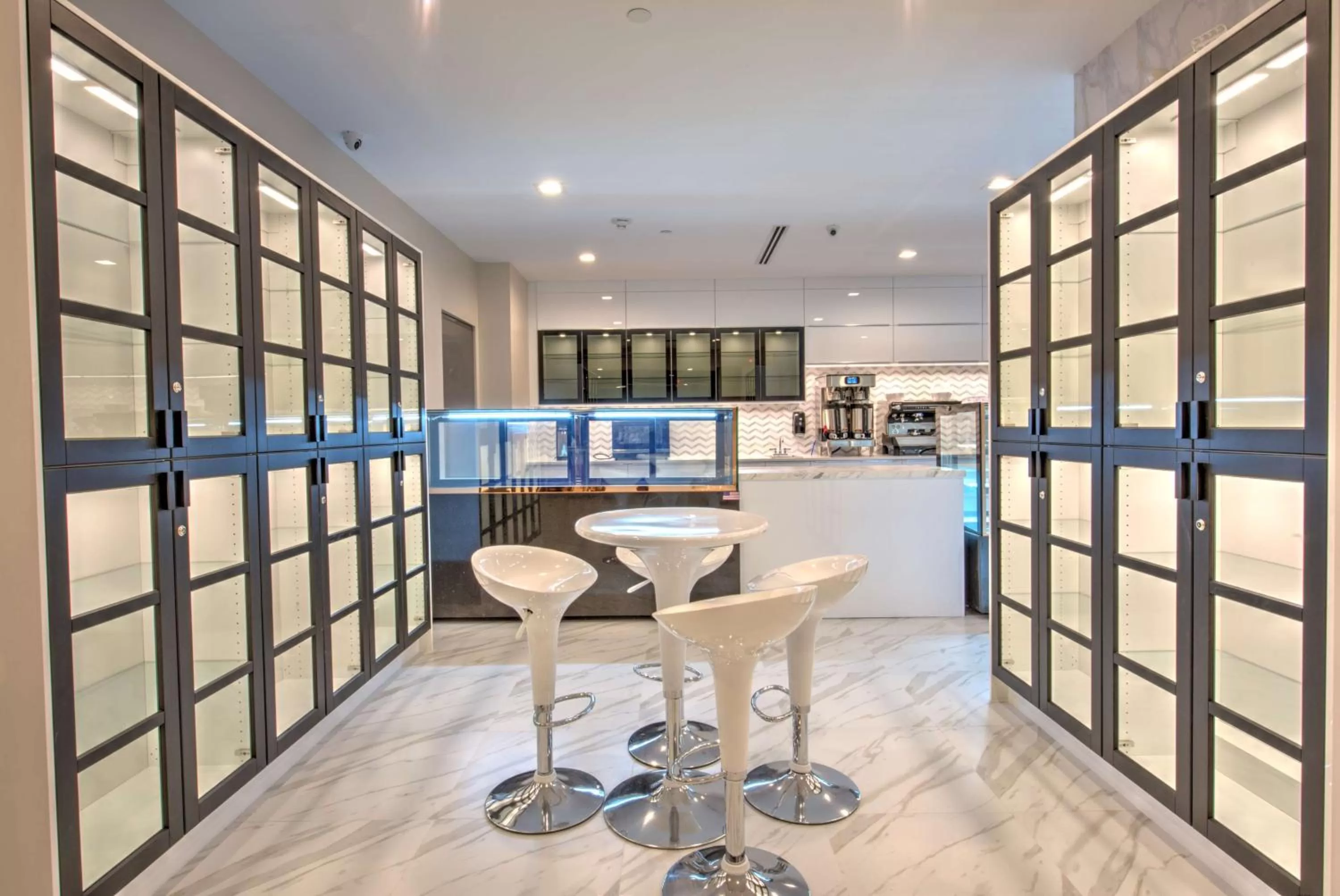 Restaurant/places to eat in DoubleTree by Hilton Houston Brookhollow