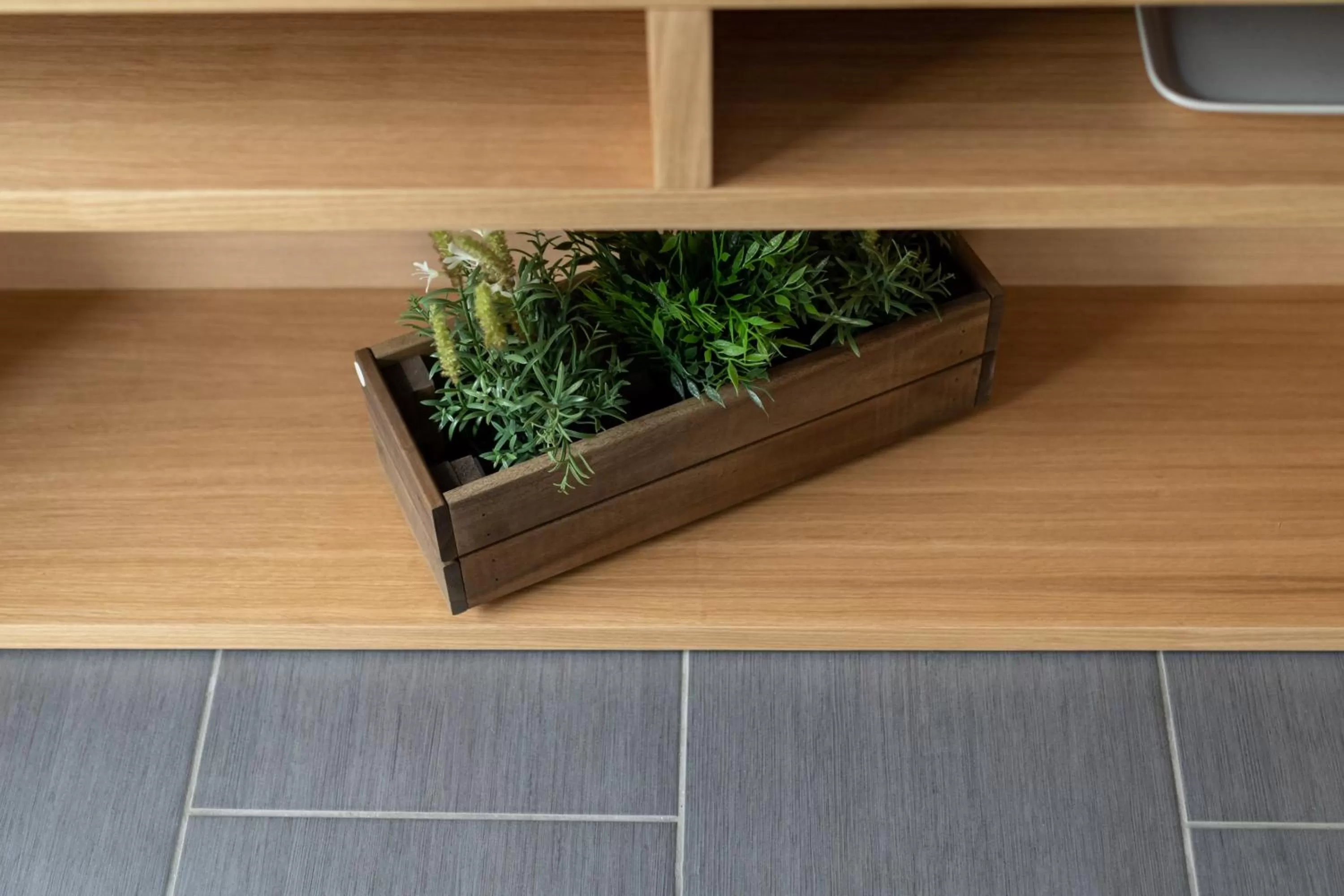 Decorative detail in 12 Keys Athens Apartments