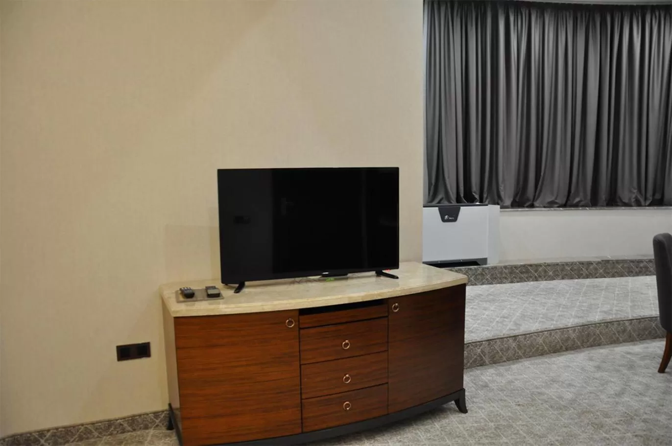 Parliament Palace Hotel