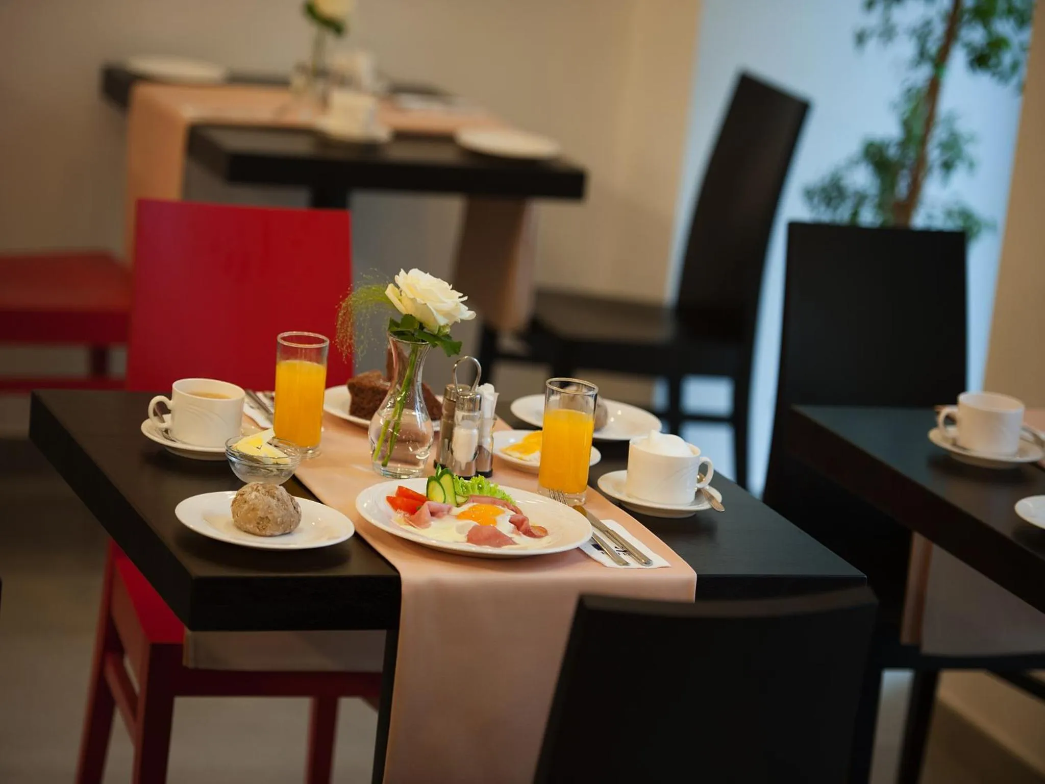 Buffet breakfast in EA Business Hotel Jihlava