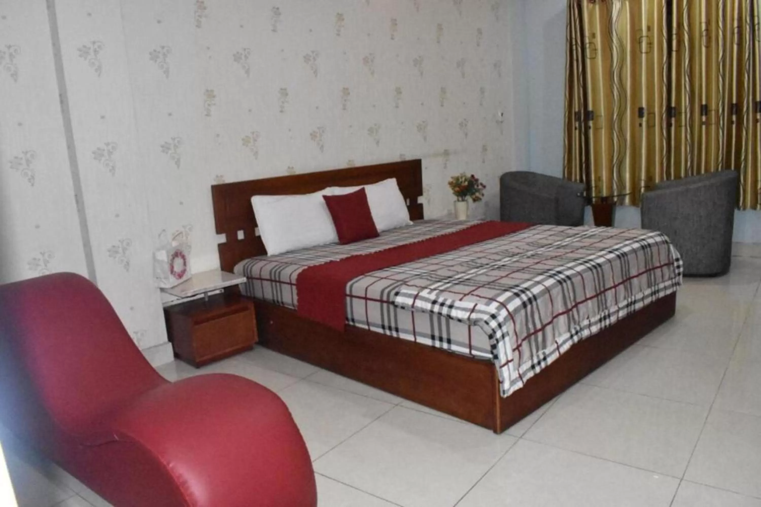 Property building, Bed in Thien Phu Hotel
