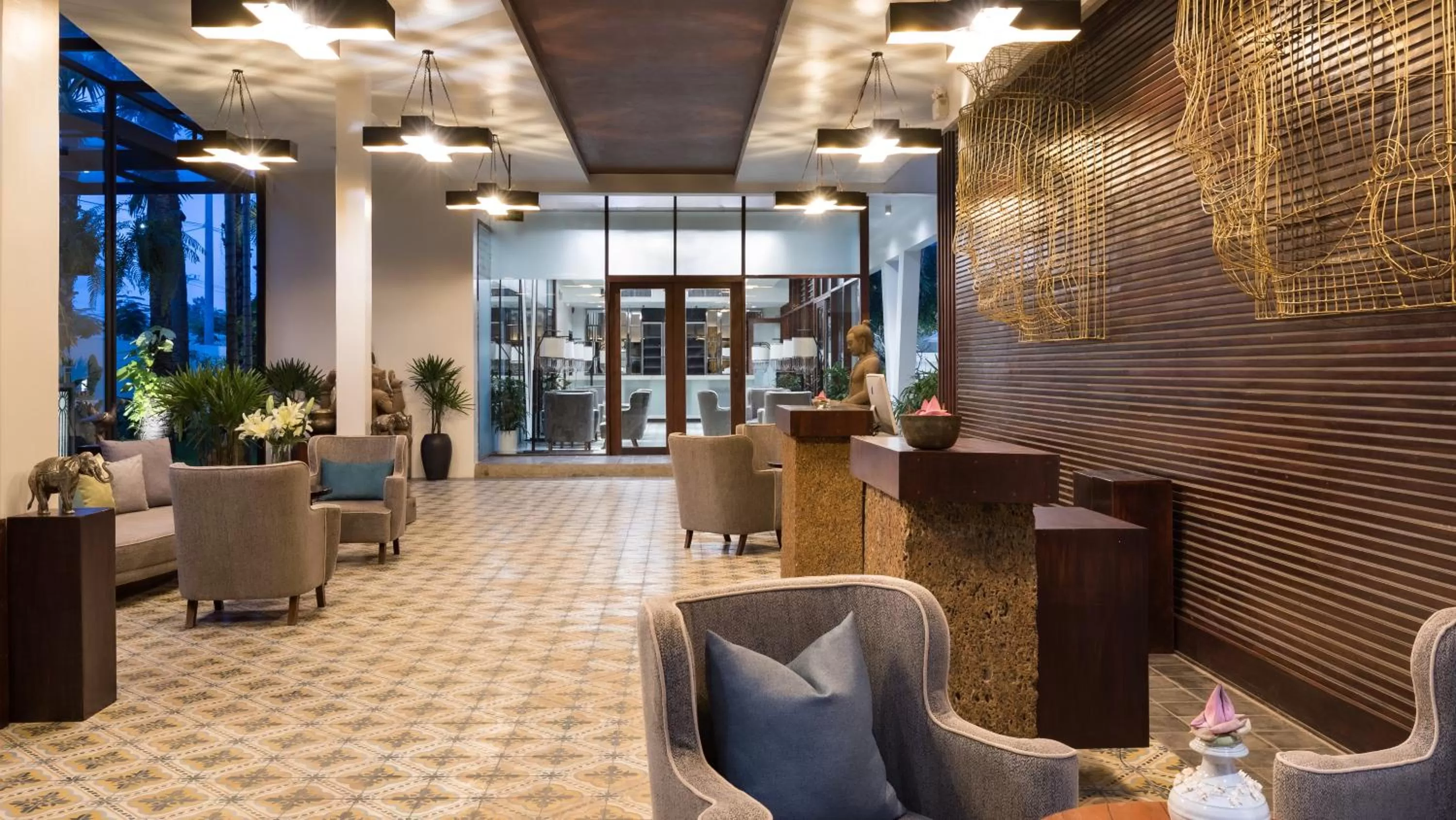 Lobby or reception in Shintana Saya La Maison