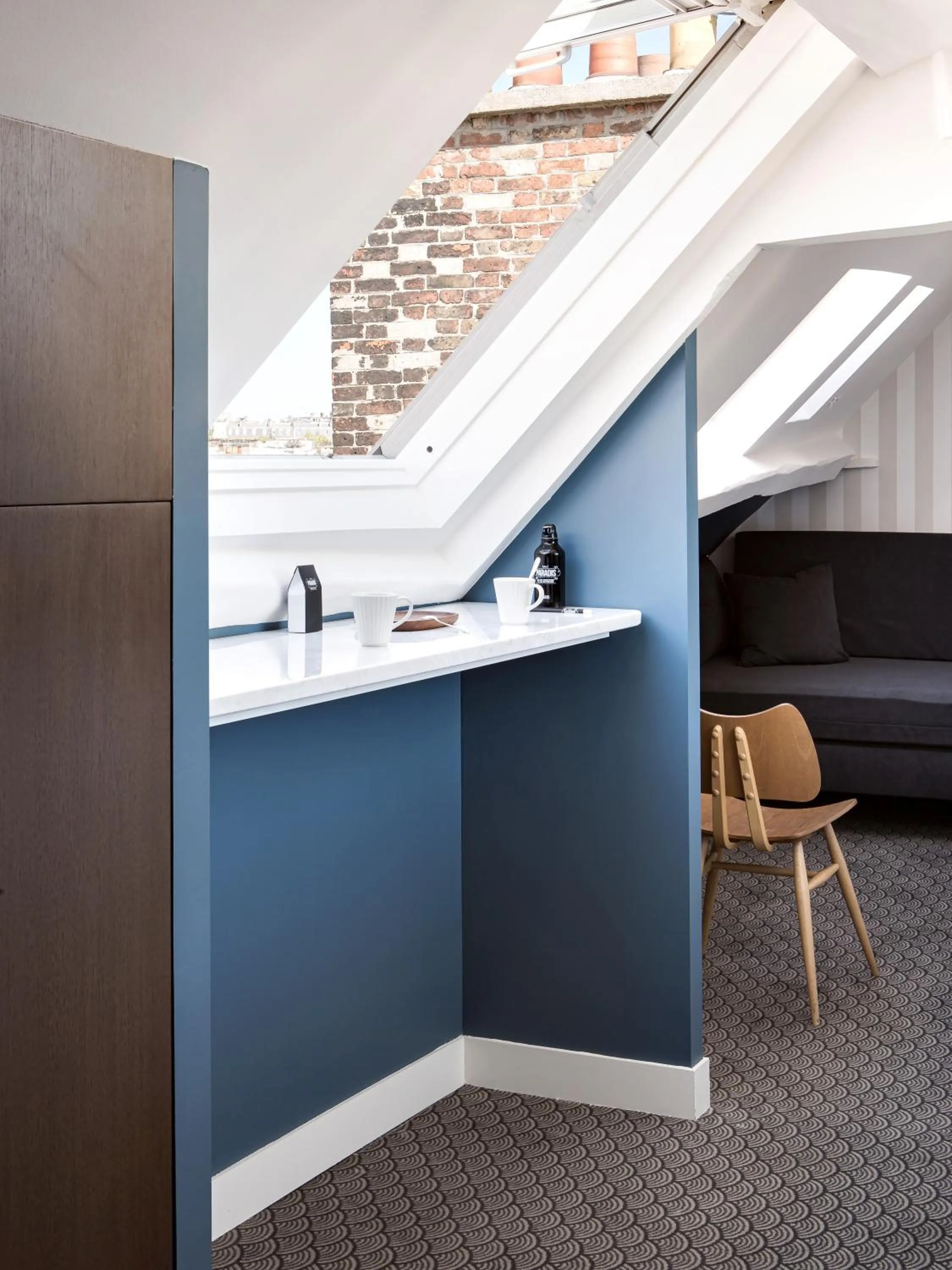 Seating area in Hotel Paradis