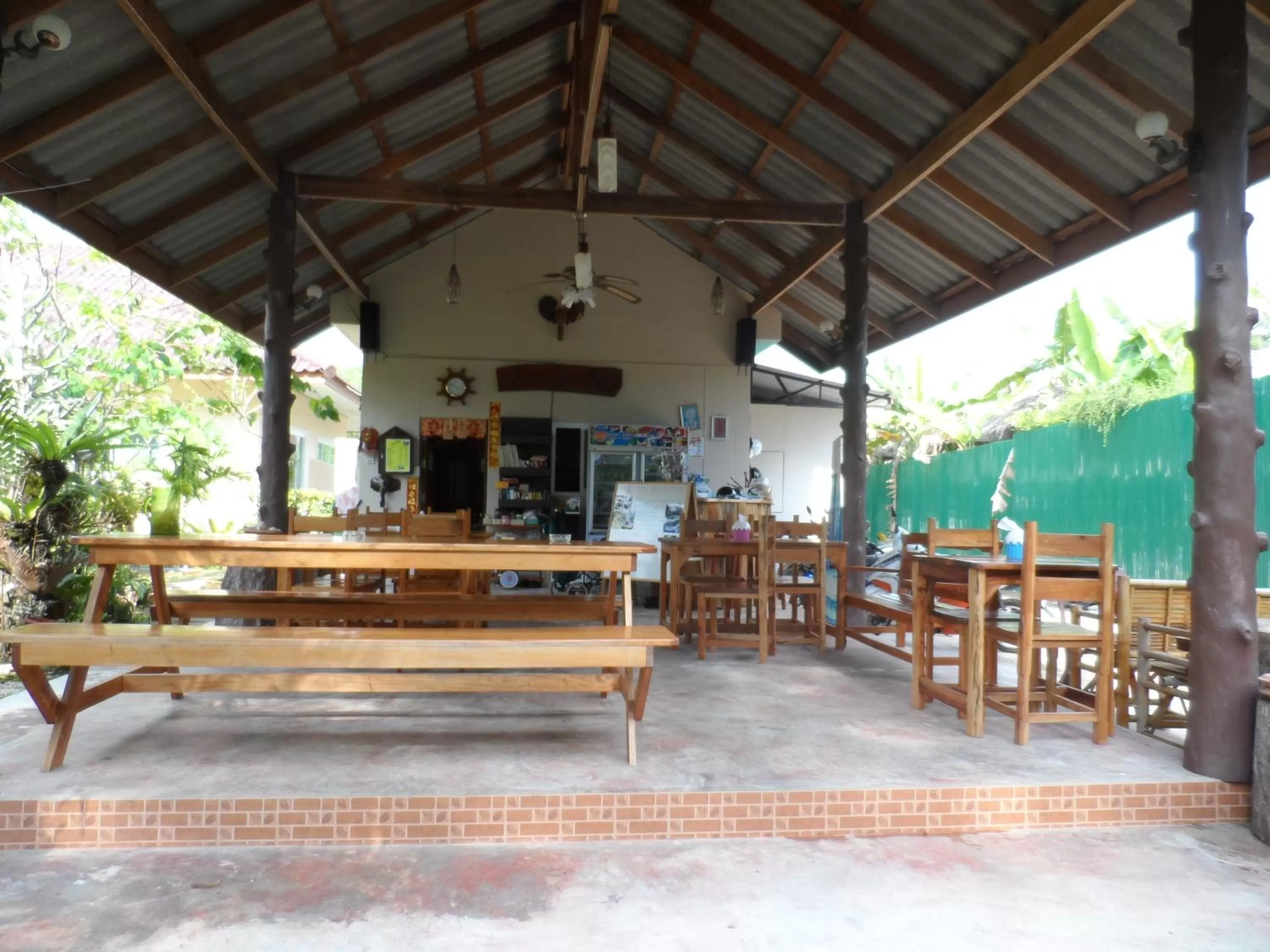 Restaurant/places to eat in Khaolak Summer House Resort