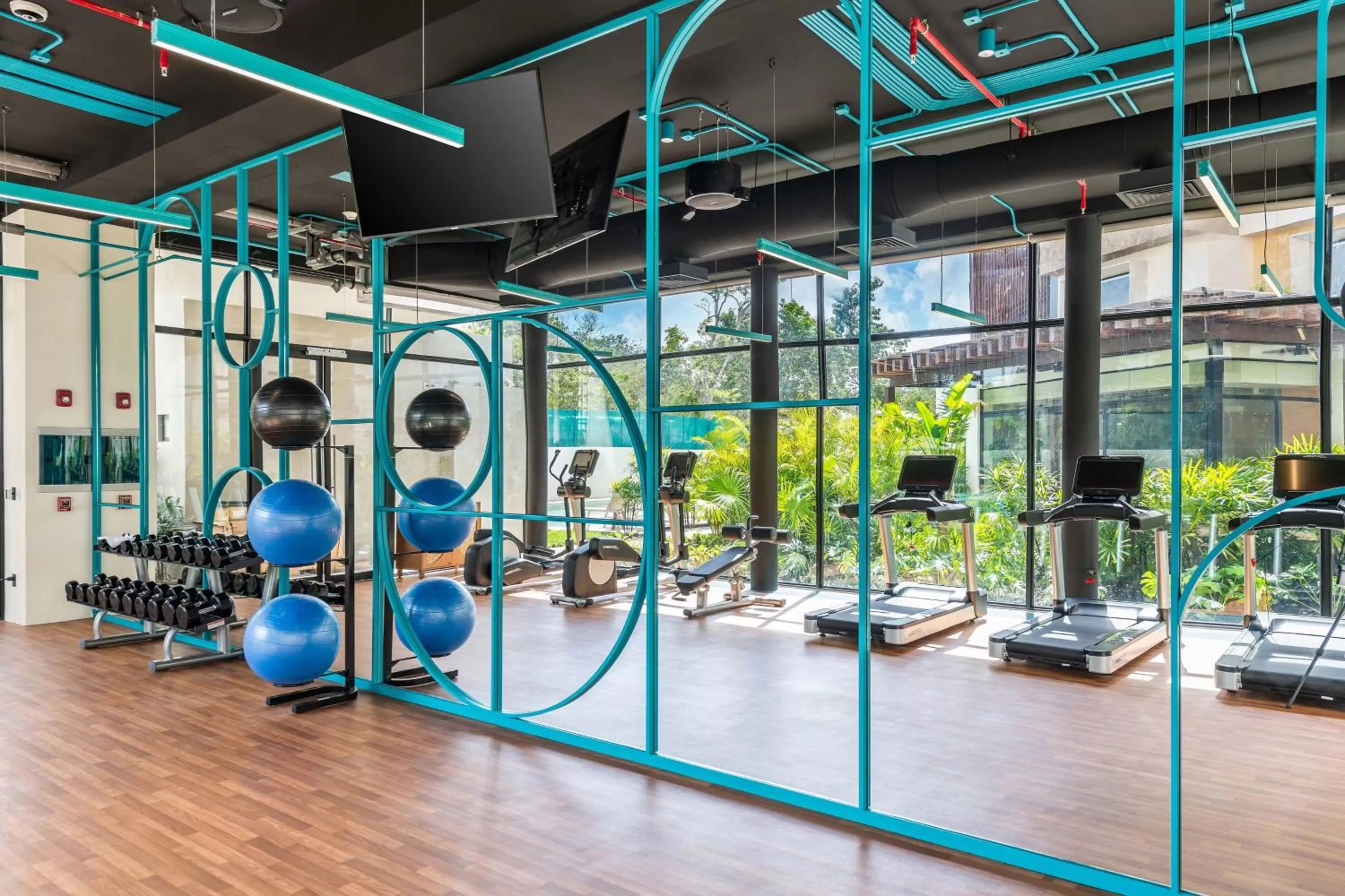 Fitness centre/facilities in Aloft Tulum