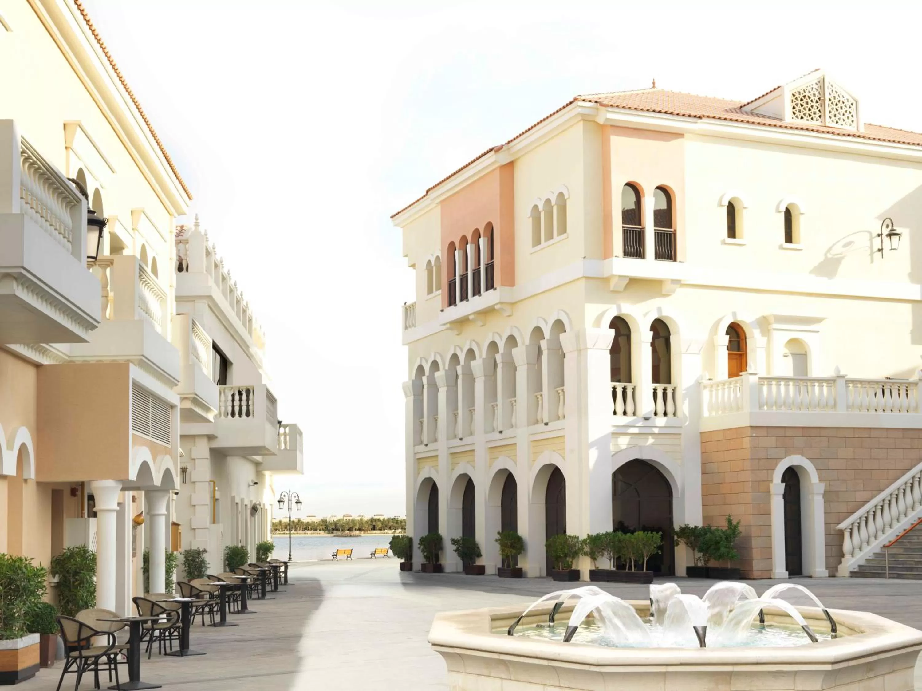 Property building in The Ritz-Carlton Abu Dhabi, Grand Canal