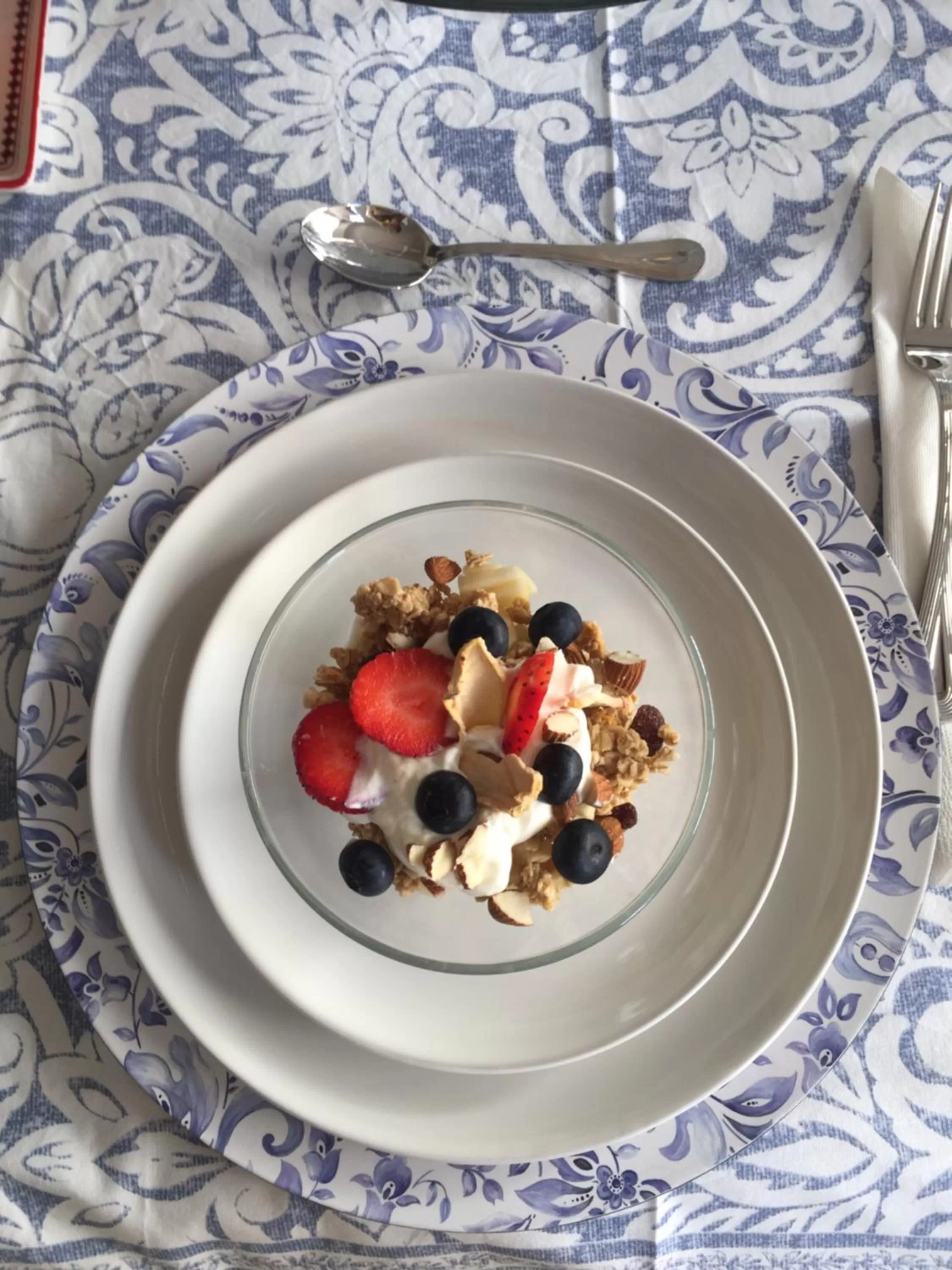 Breakfast in Lavender Manor BnB