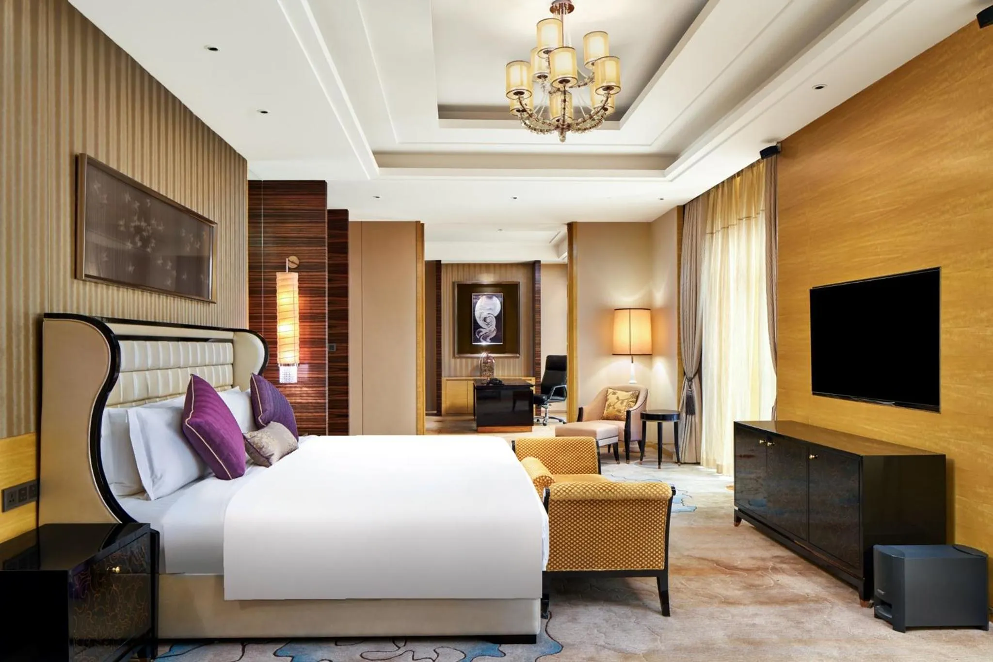 Photo of the whole room, Bed in Crowne Plaza Tianjin Jinnan by IHG