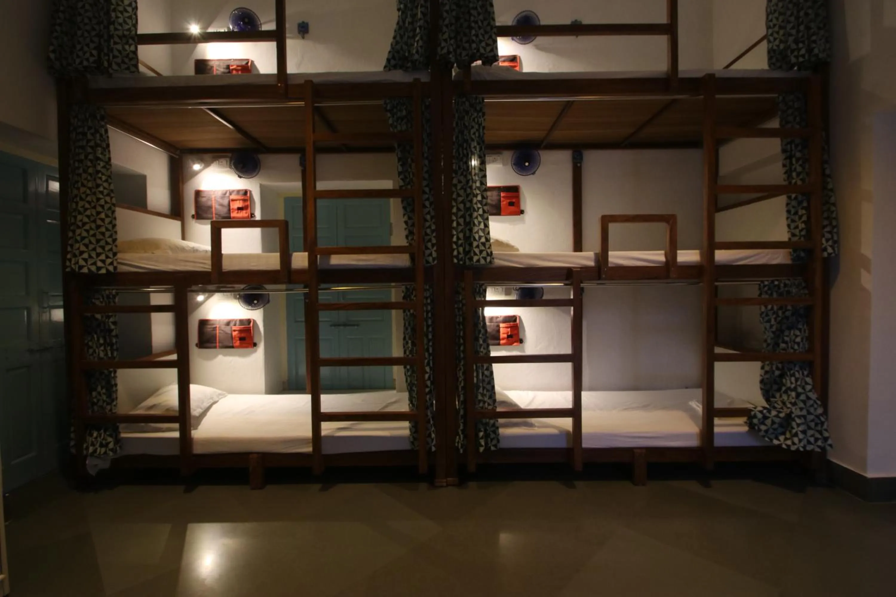 bunk bed, Bed in Jaipur Jantar Hostel