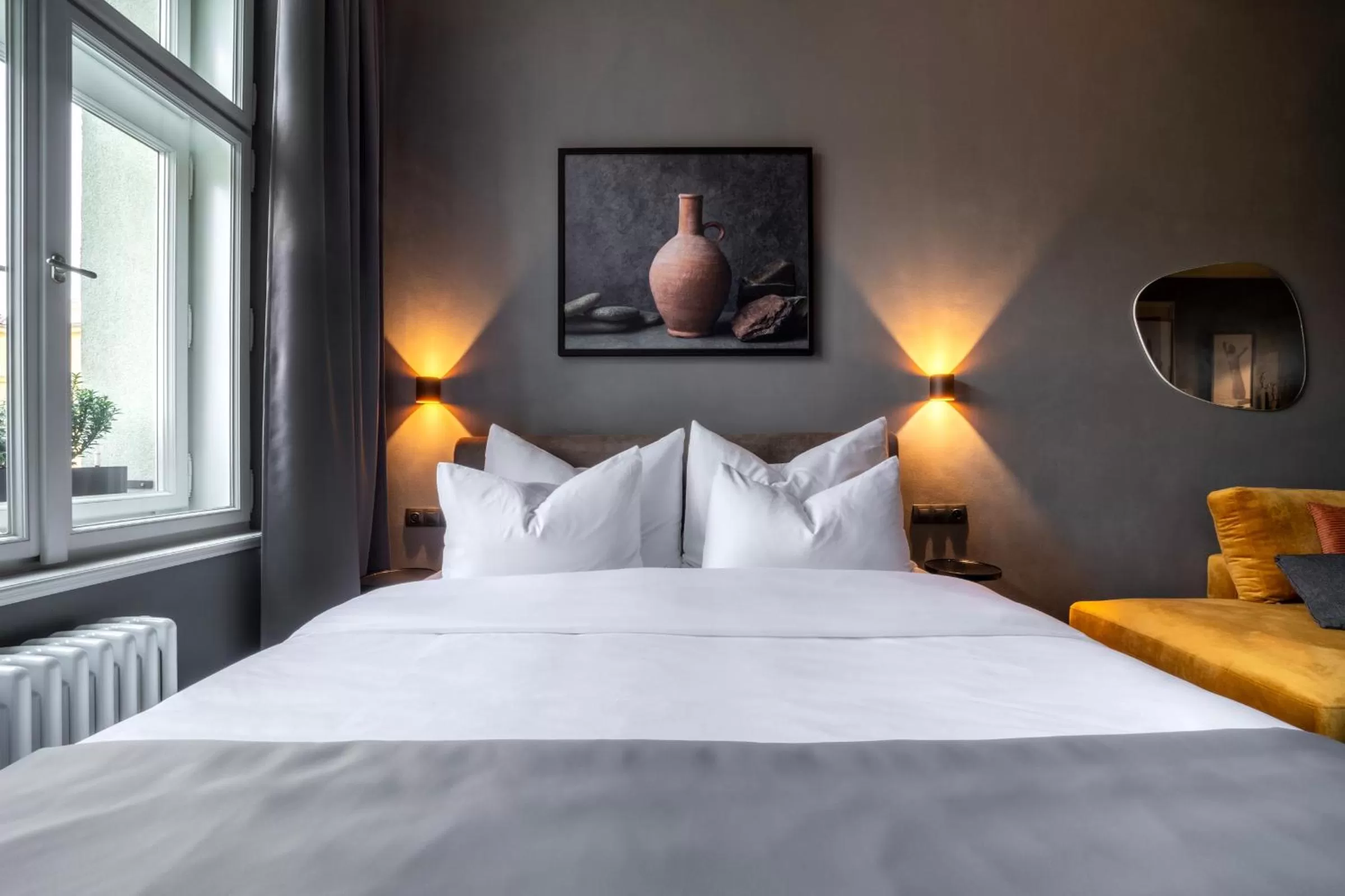 Bedroom, Bed in The Viaduct - Suites & More