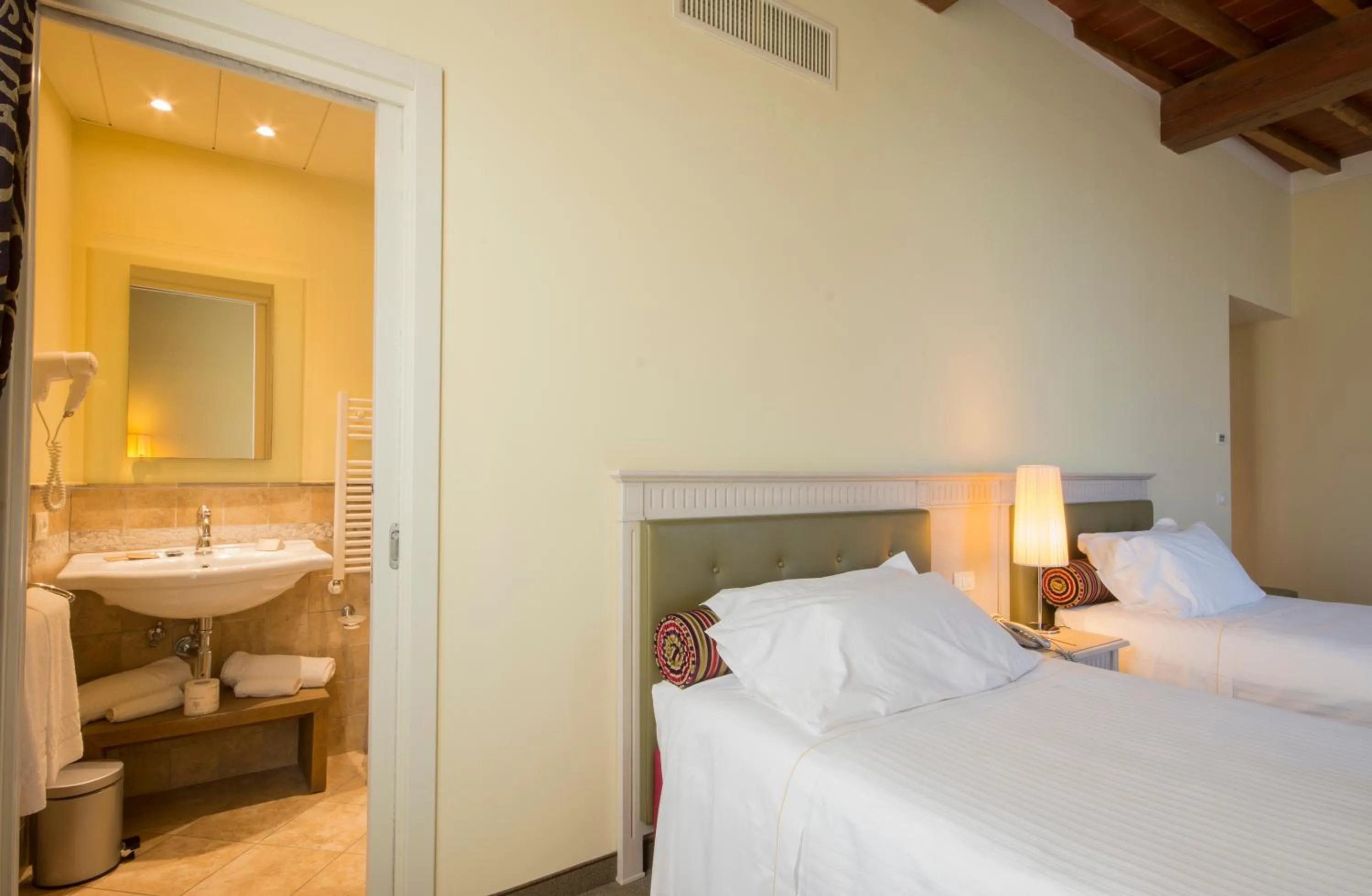 Bedroom, Bed in LHP Certaldo Resort