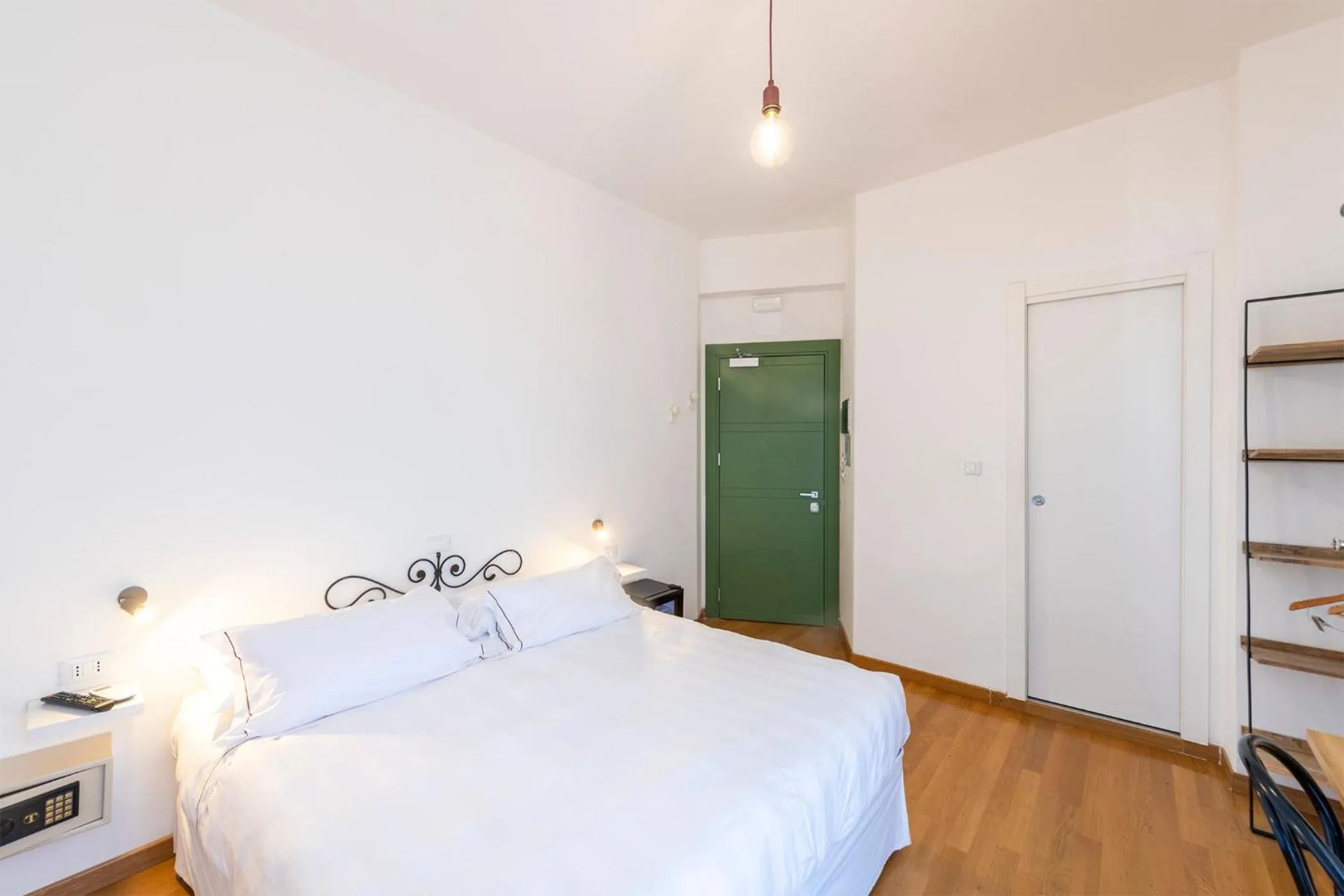 Bed in Hotel San Michele