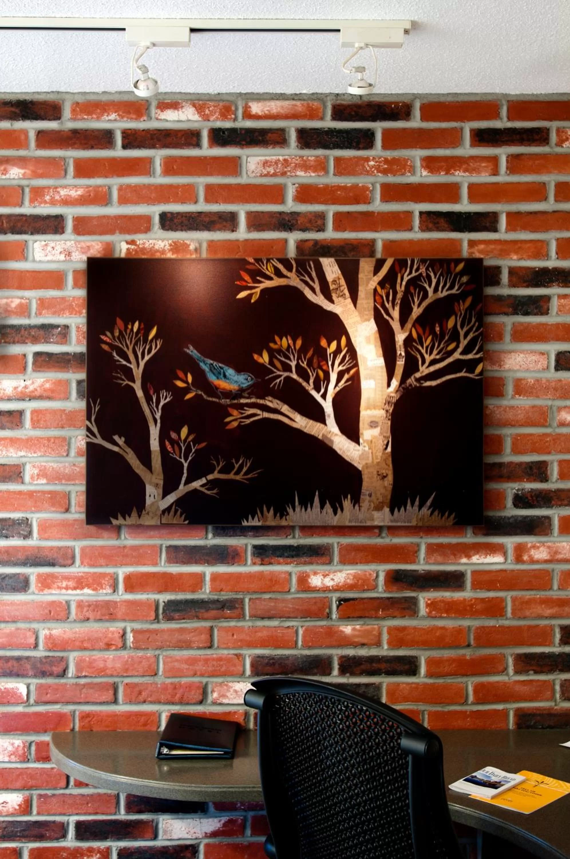 Decorative detail in Mark Twain Hotel