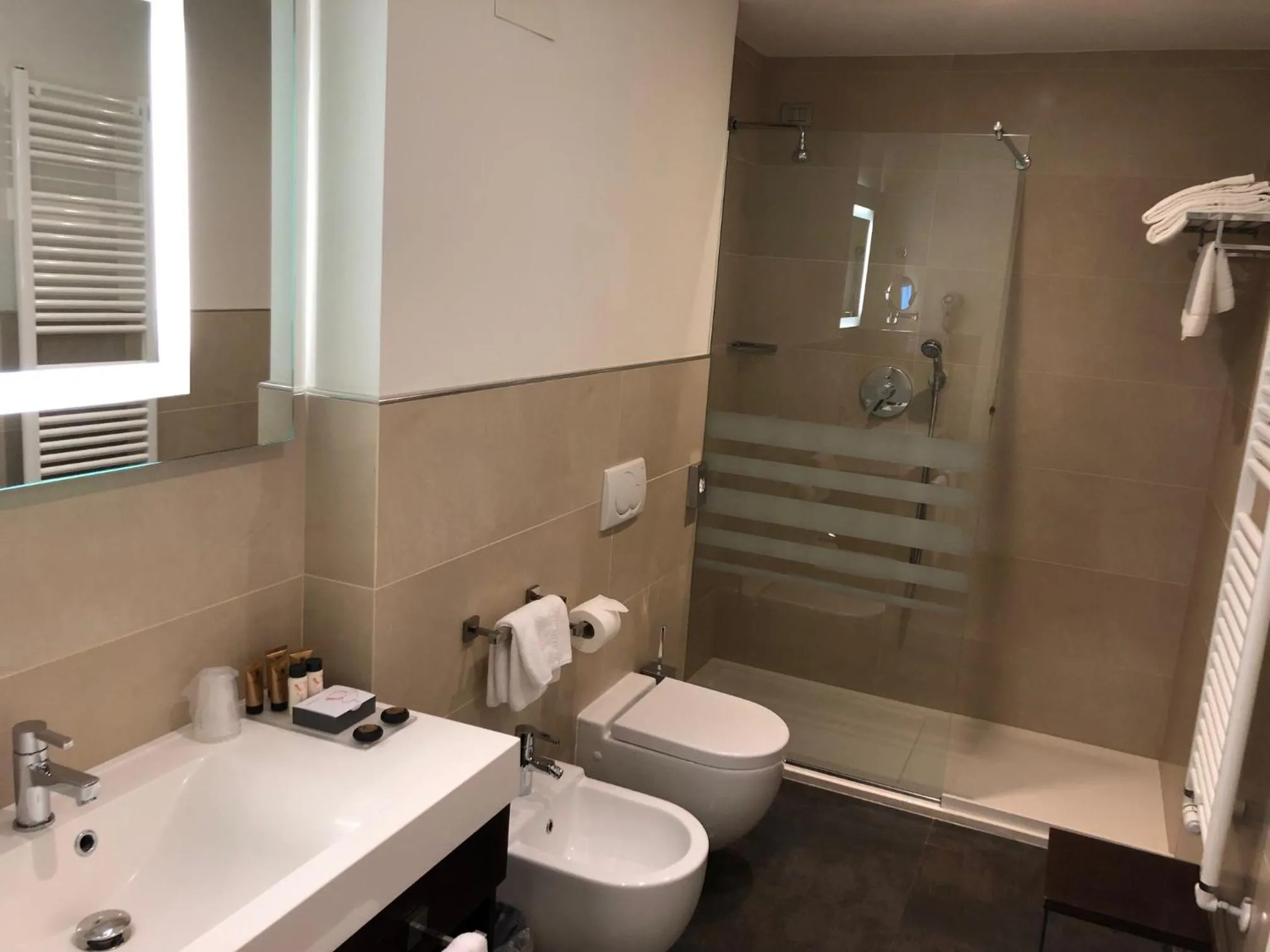 Bathroom in Laguna Palace Hotel Grado