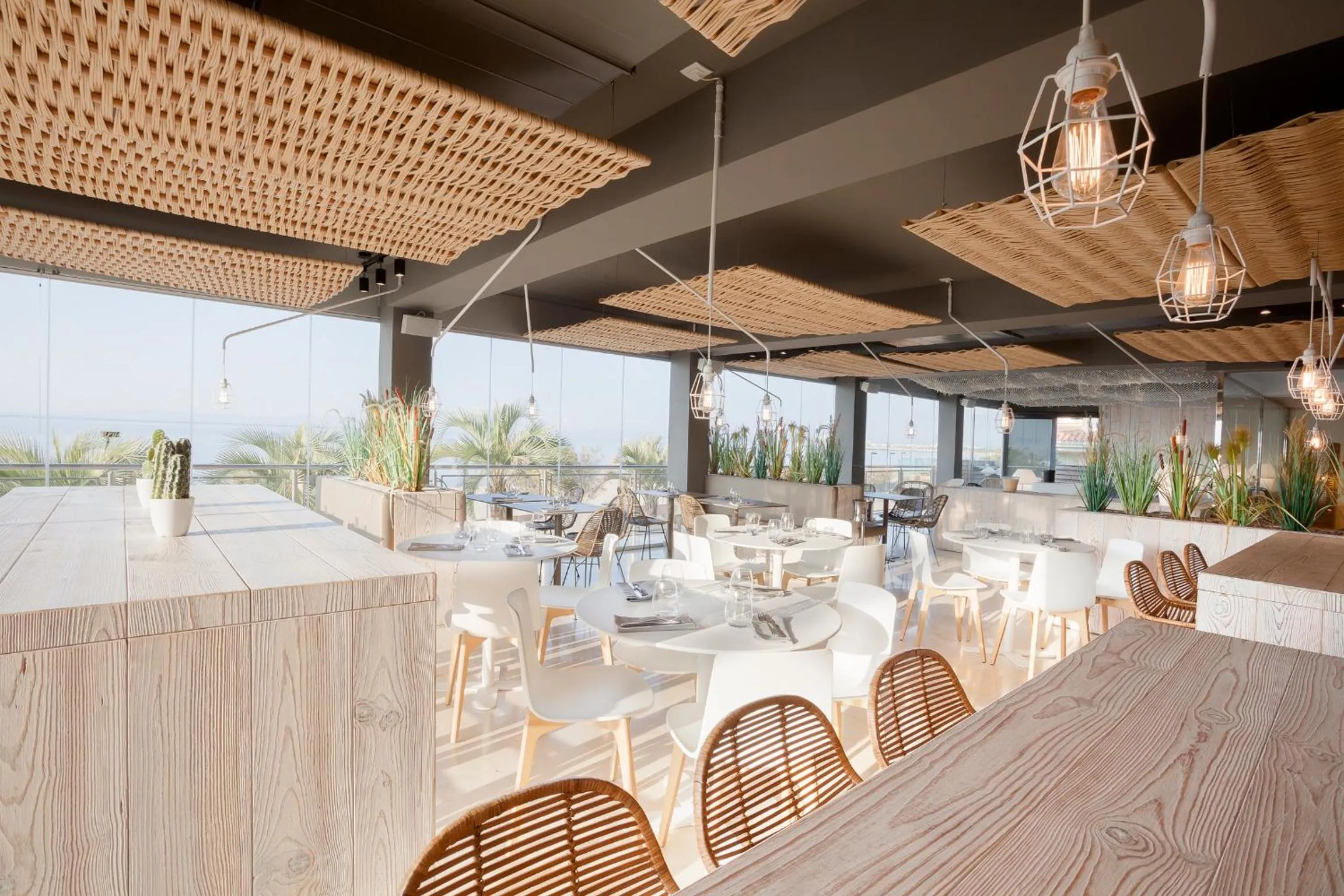 Restaurant/places to eat in Hotel Maritim 4 Superior