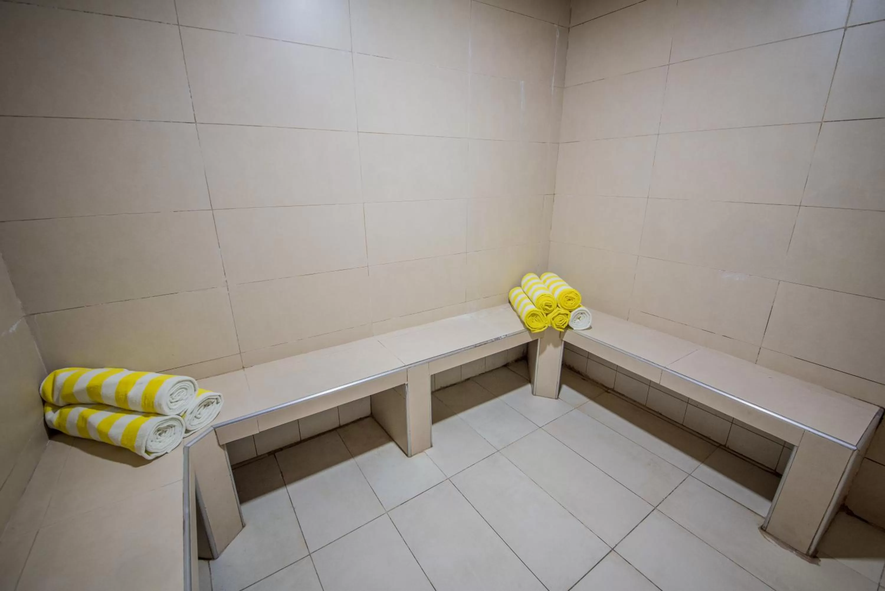 Area and facilities in Dolphin Suites