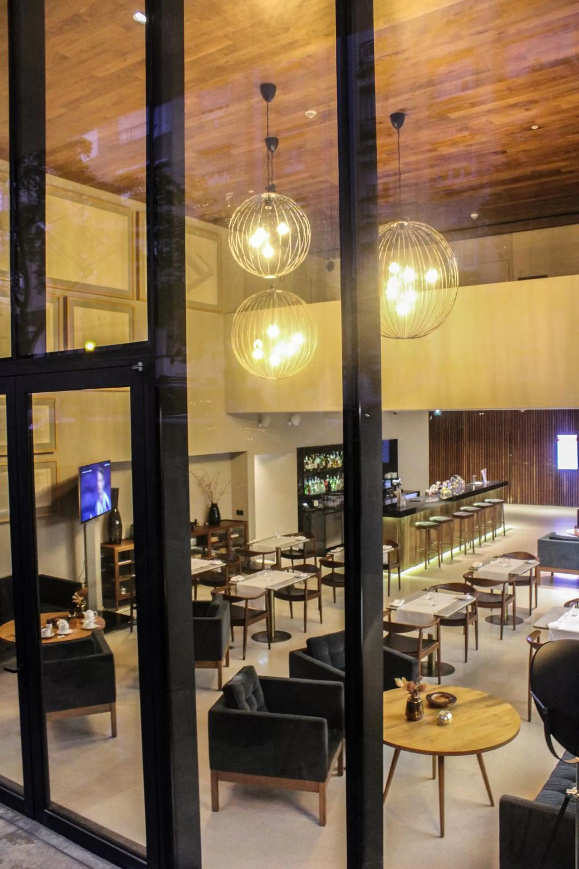 Property building in Lux Lisboa Park