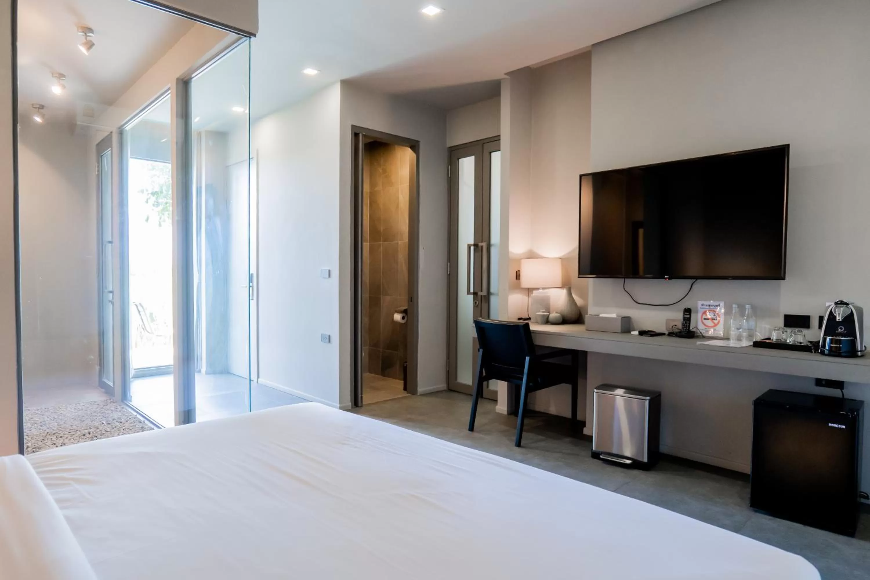 Bedroom, Bed in Doowall Hotel