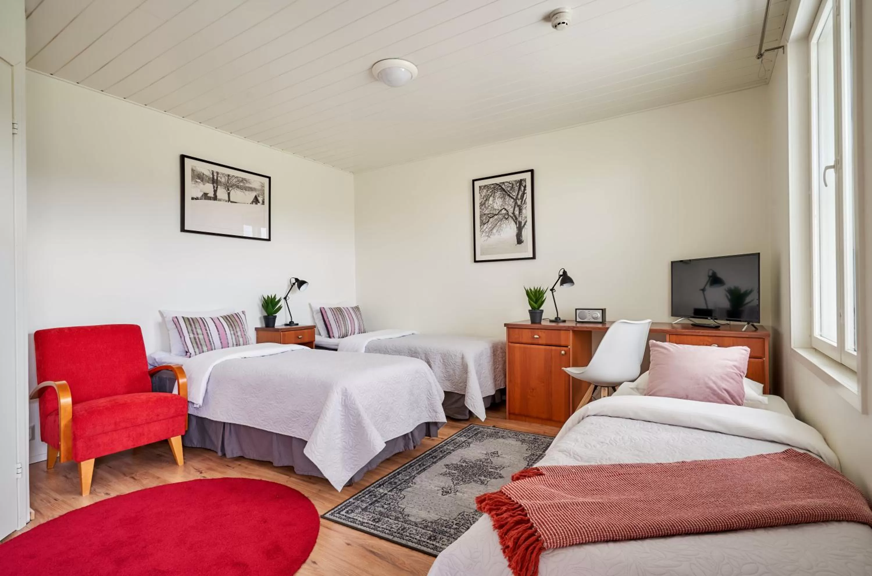 Photo of the whole room, Bed in Hotel Villa Molnby