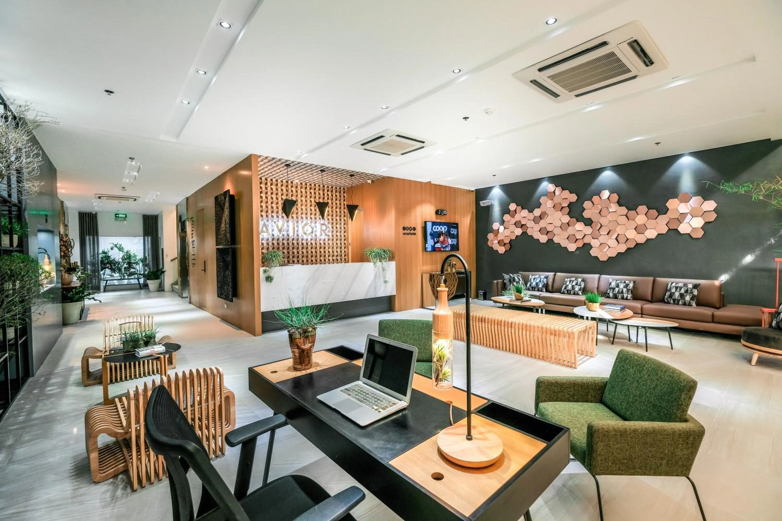 Lobby or reception in Avior Hotel