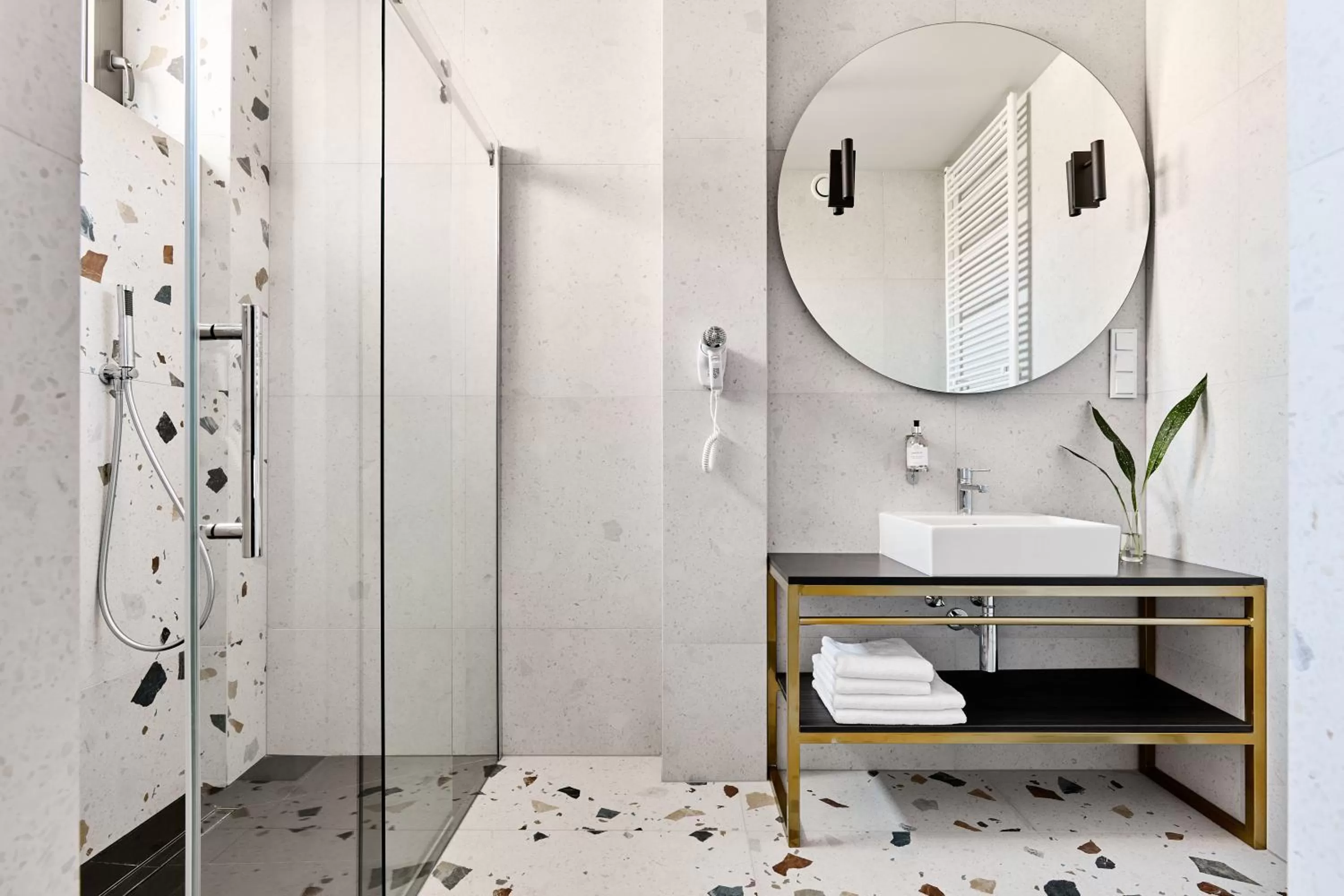 Bathroom in Hotel Liberté 33