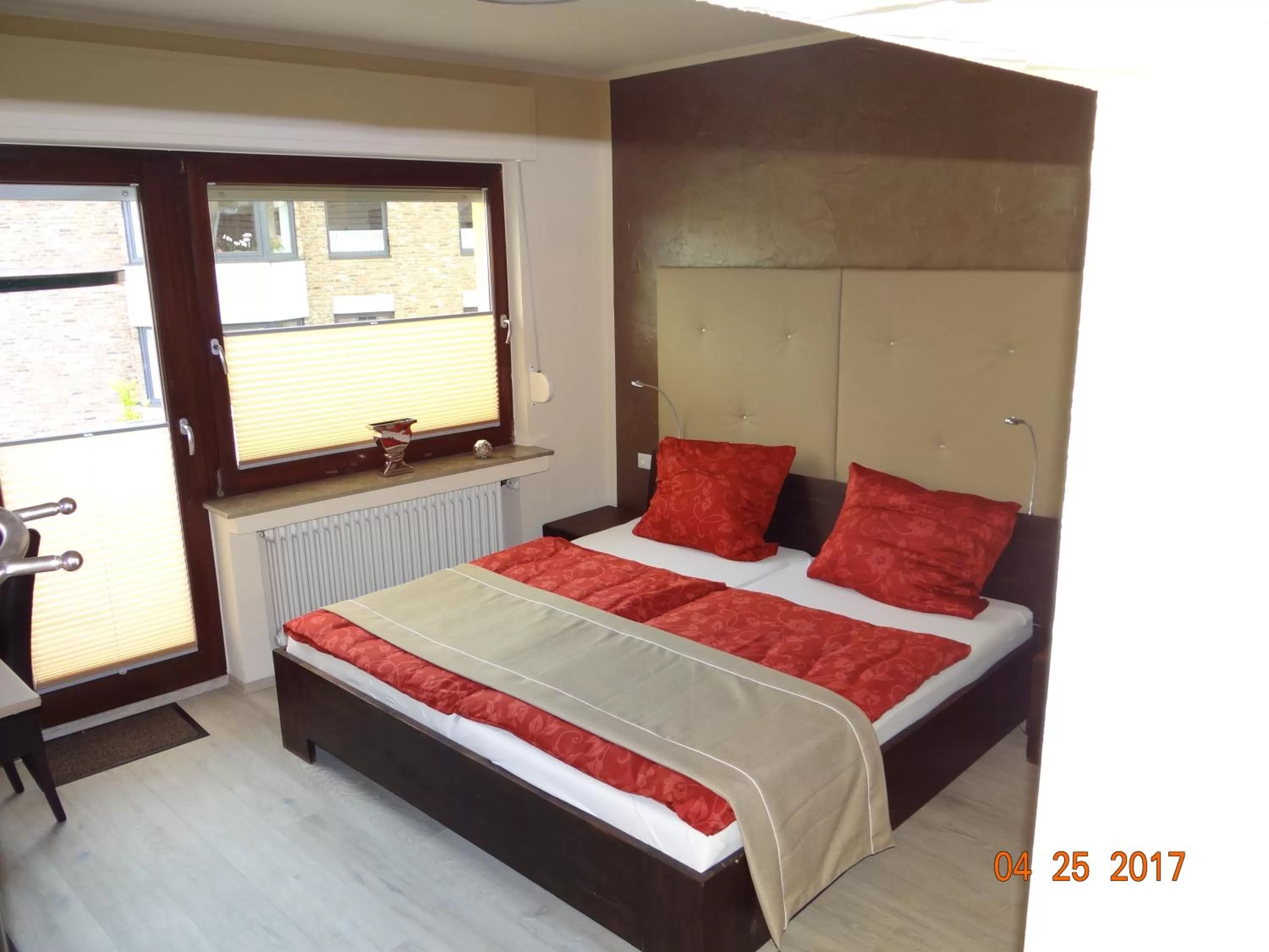 Bed in Hotel h4 easy