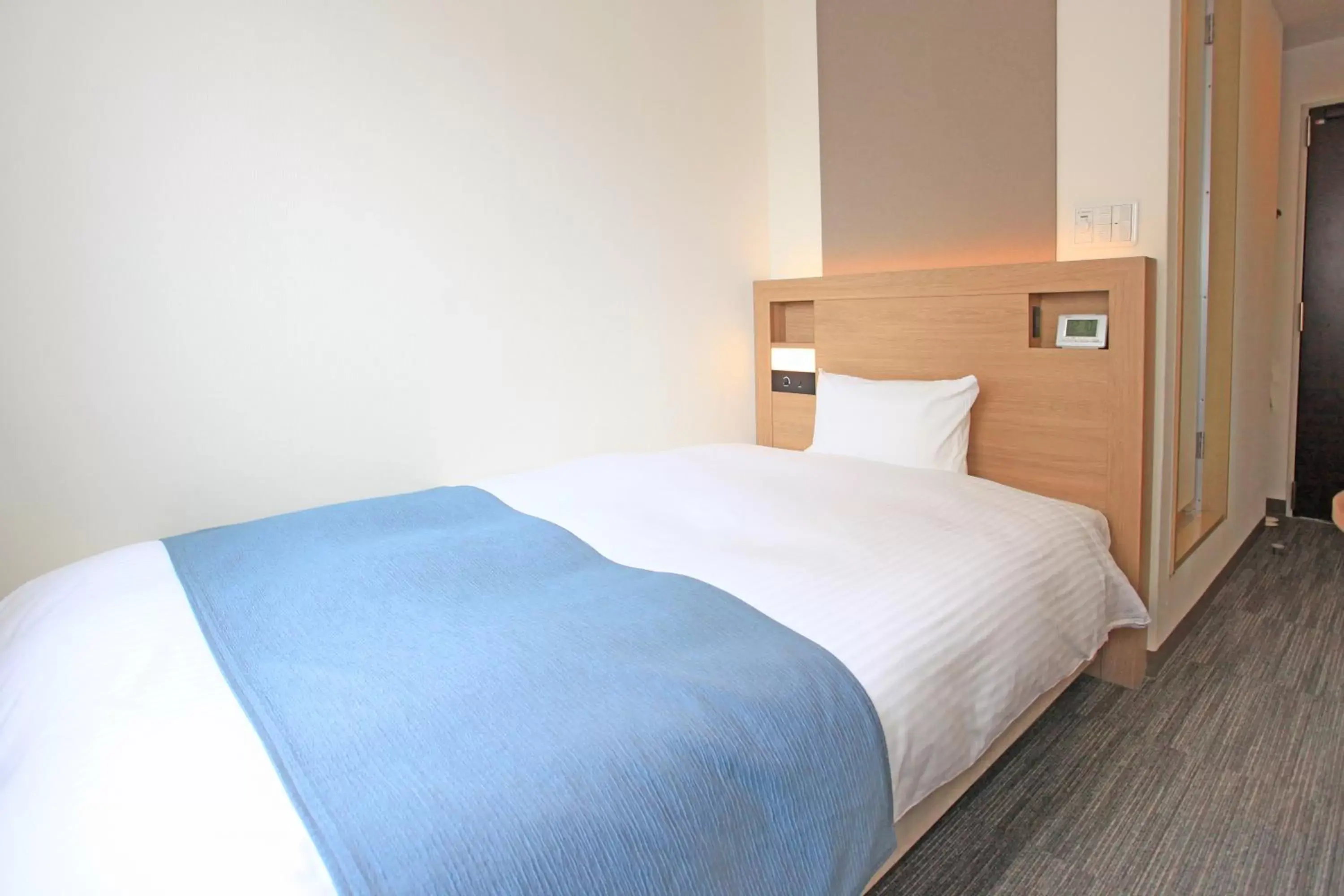 Single Room in Urban Hotel Kusatsu Single Room in Urban Hotel Kusatsu