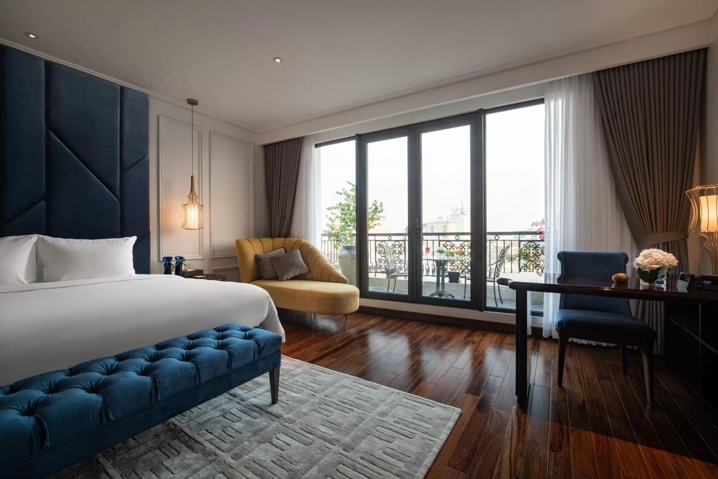 Photo of the whole room, Bed in Soleil Boutique Hotel Hanoi