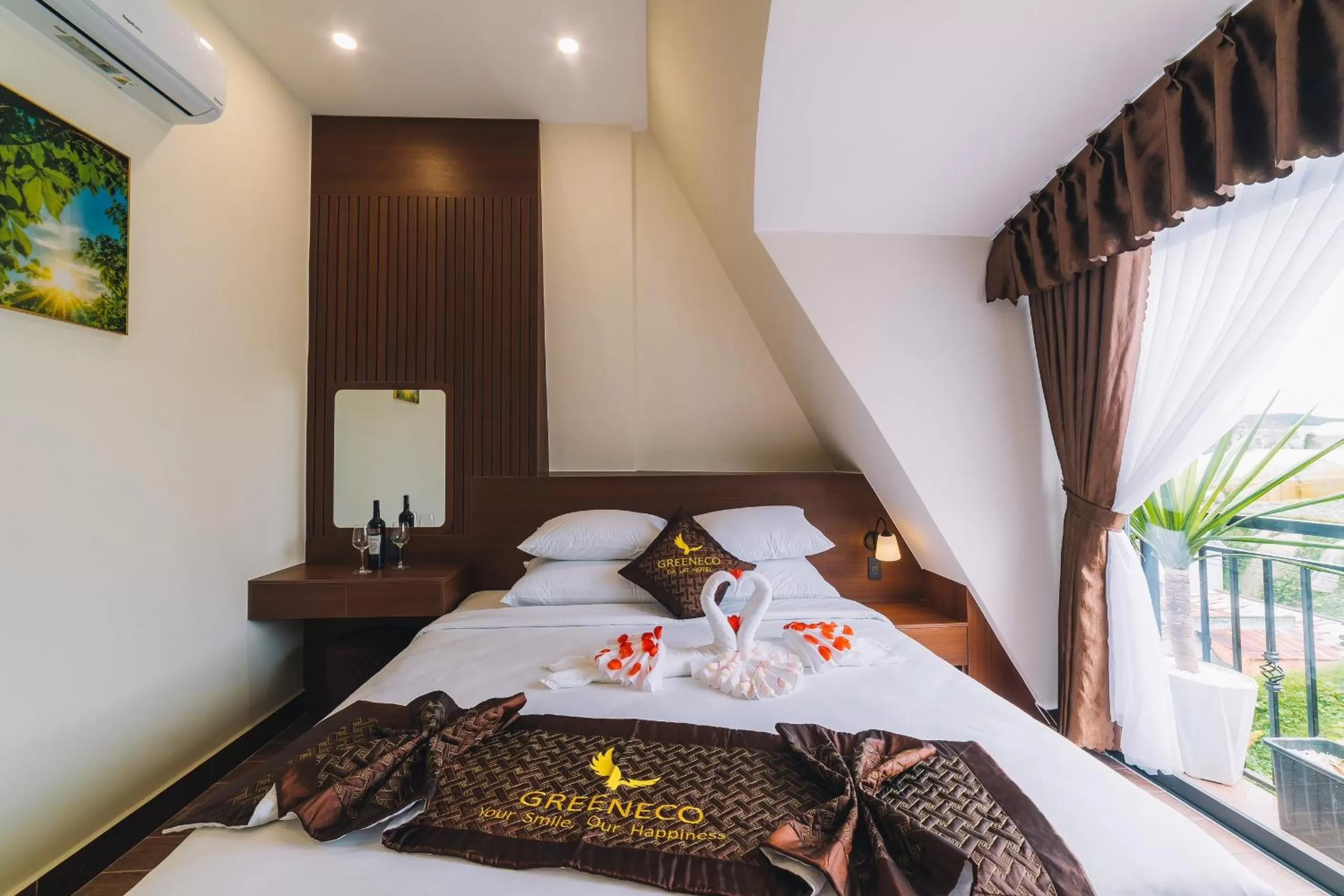 Bedroom, Bed in GREENECO DA LAT HOTEL - Khách sạn Green Eco Đà Lạt