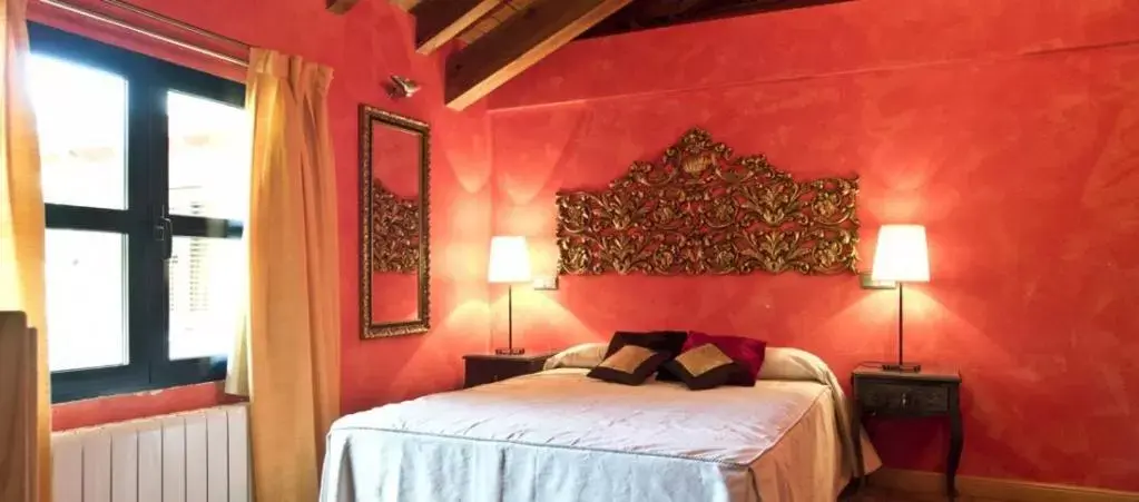 Double Room with Spa Bath in Hotel Sara De Ur Double Room with Spa Bath in Hotel Sara De Ur