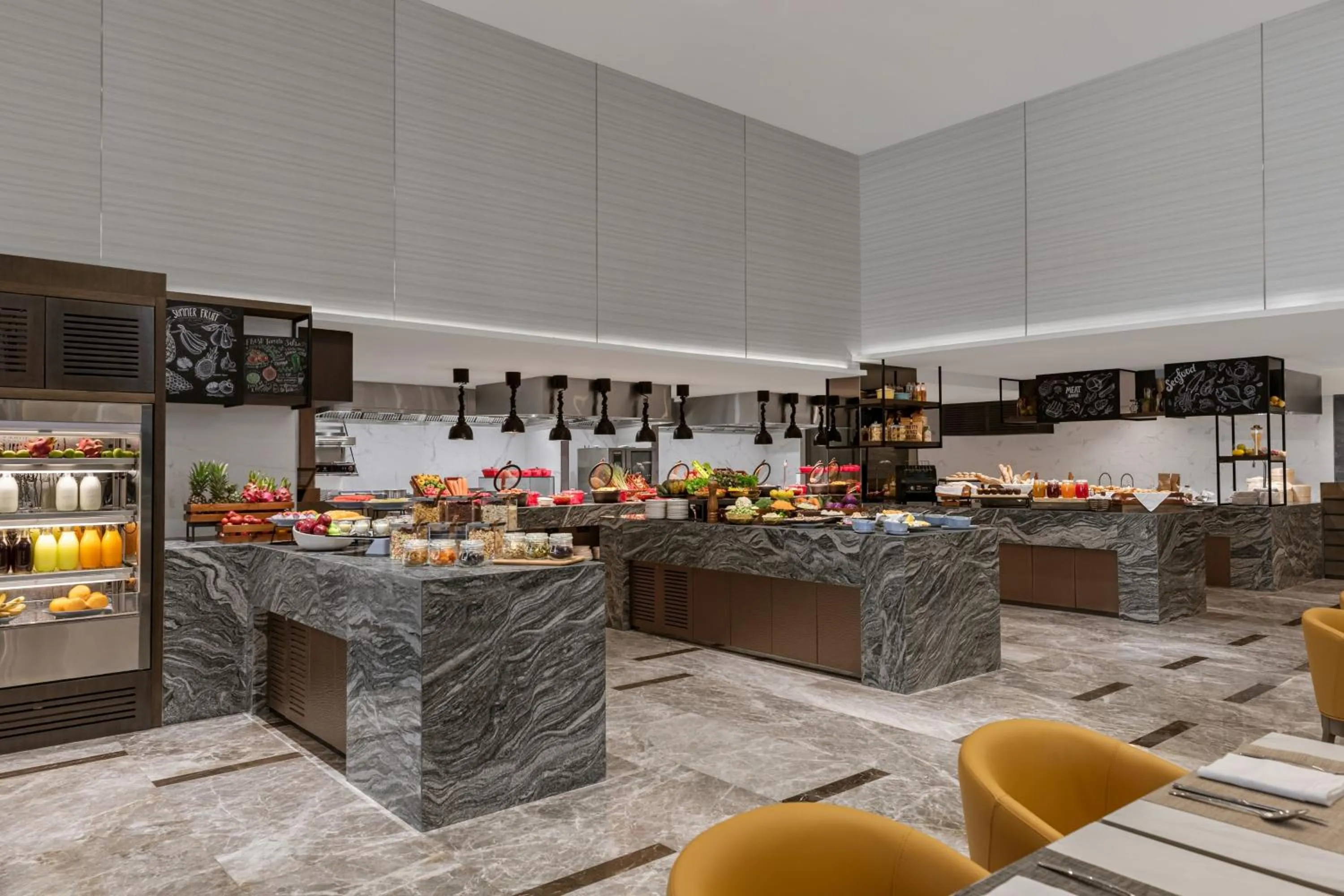 Breakfast in Courtyard by Marriott North Pattaya