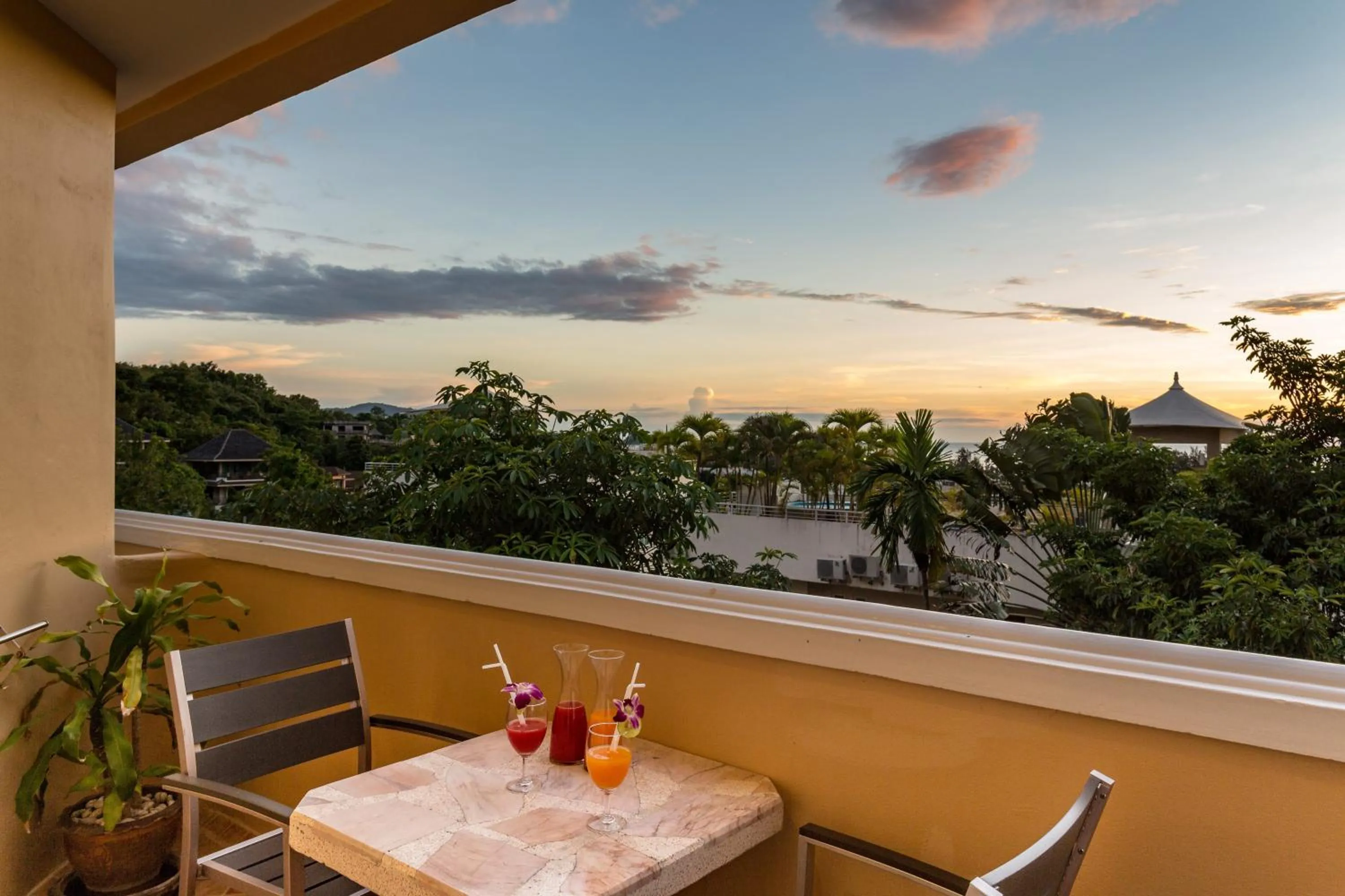 Balcony/Terrace in Pacific Club Resort