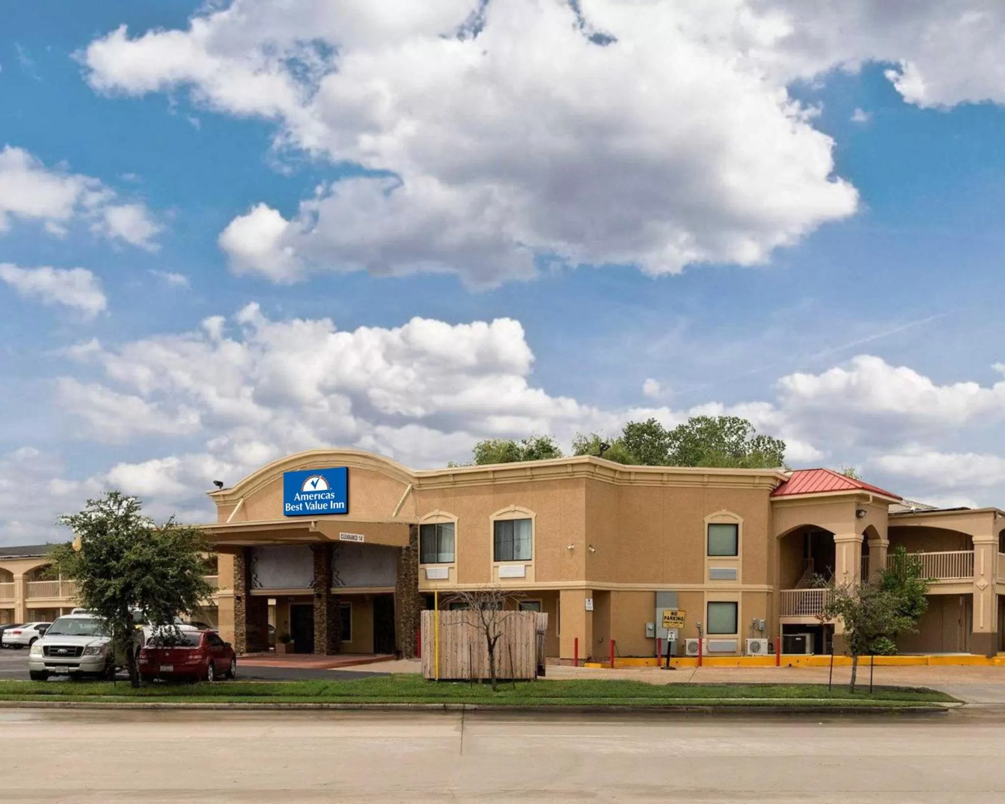 Property building in Americas Best Value Inn-Near NRG Park/Medical Center