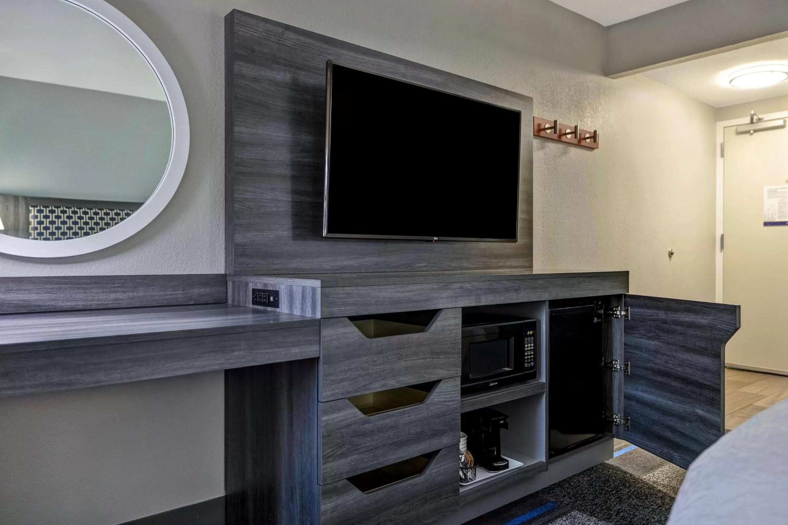 Bedroom, Bed in Hampton Inn San Antonio Downtown