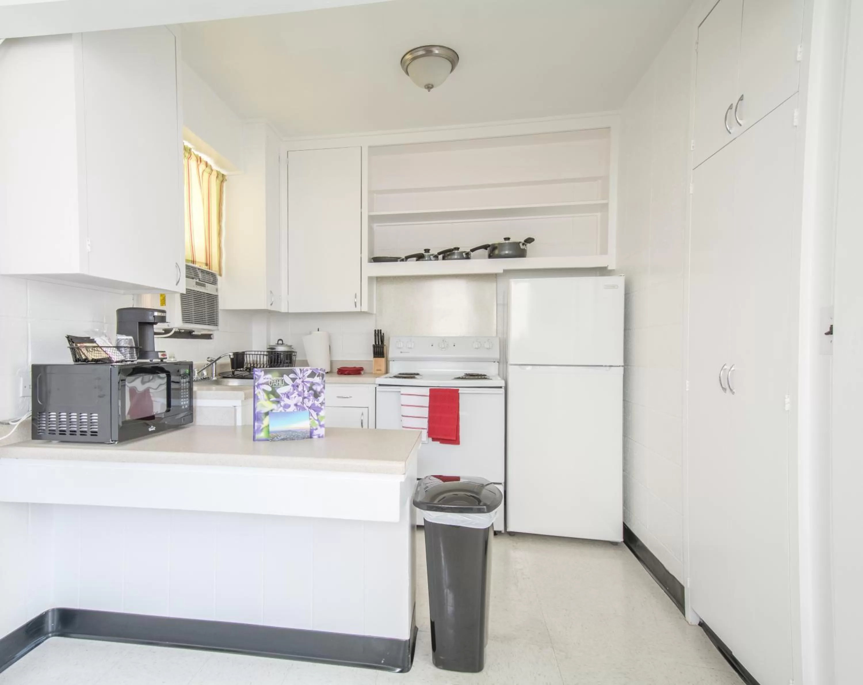 Coffee/tea facilities in Stay Condominiums Waikiki