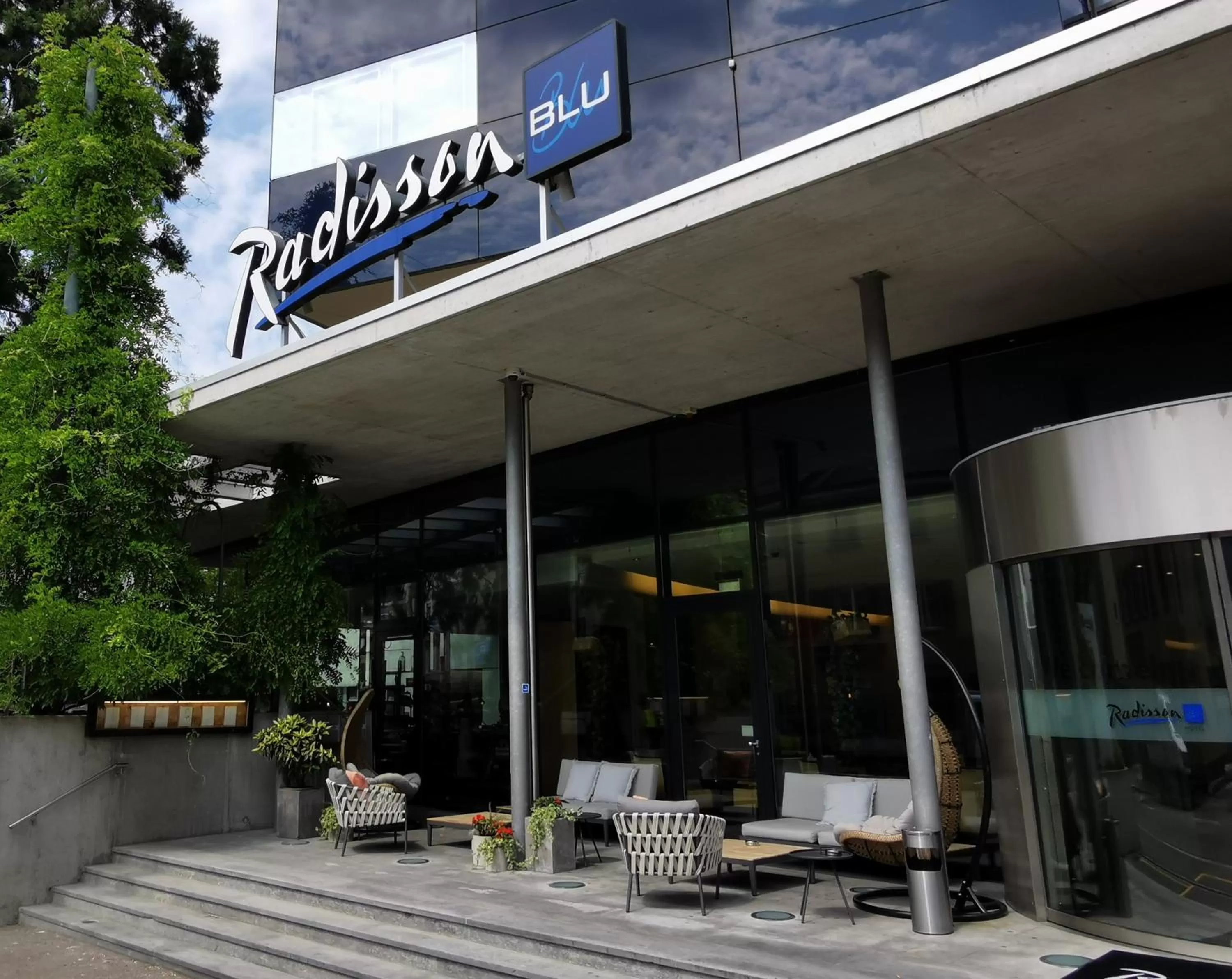 Facade/entrance in Radisson Blu Hotel, St. Gallen