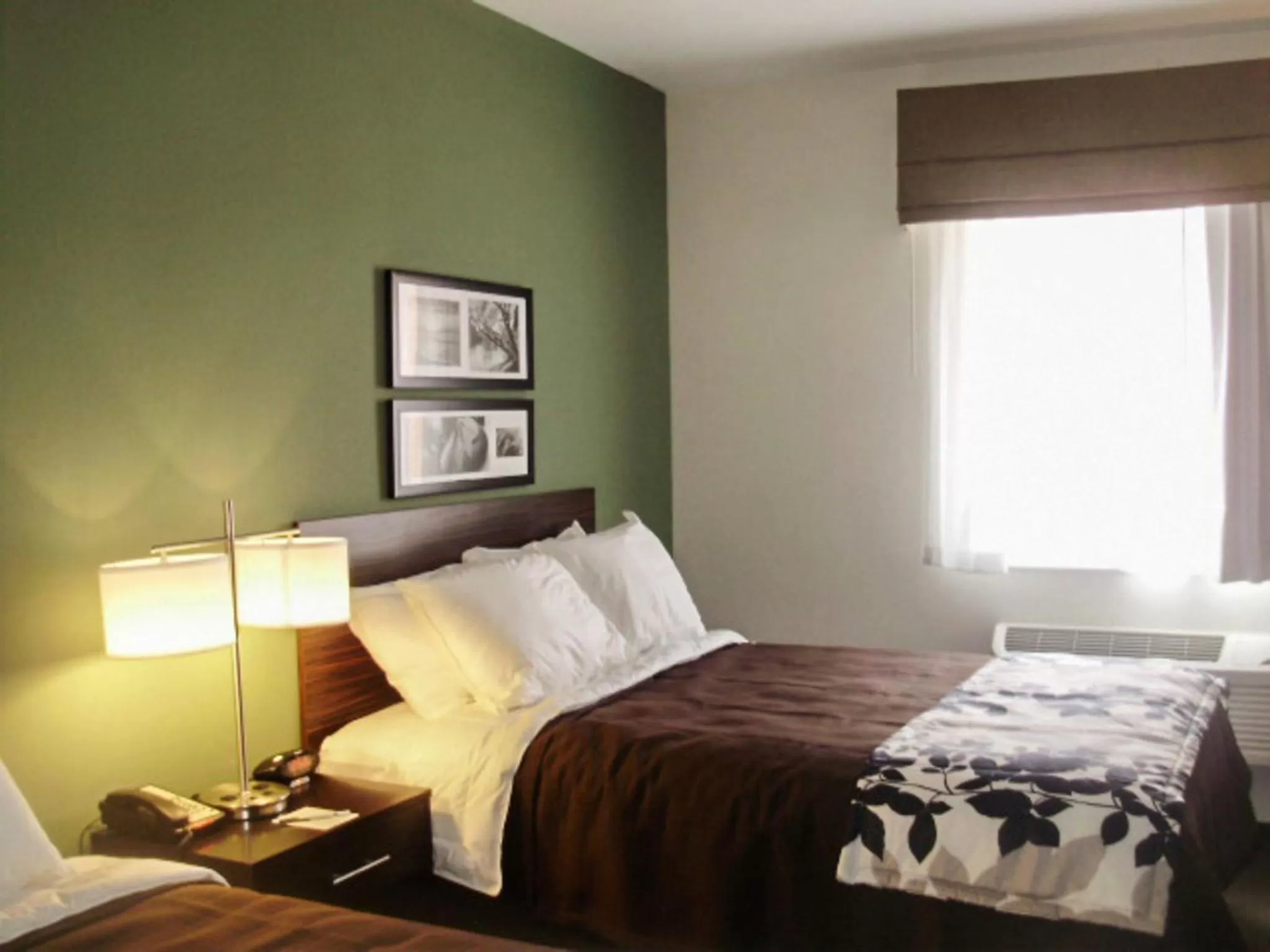 Bedroom, Bed in Sleep Inn & Suites Syracuse Airport