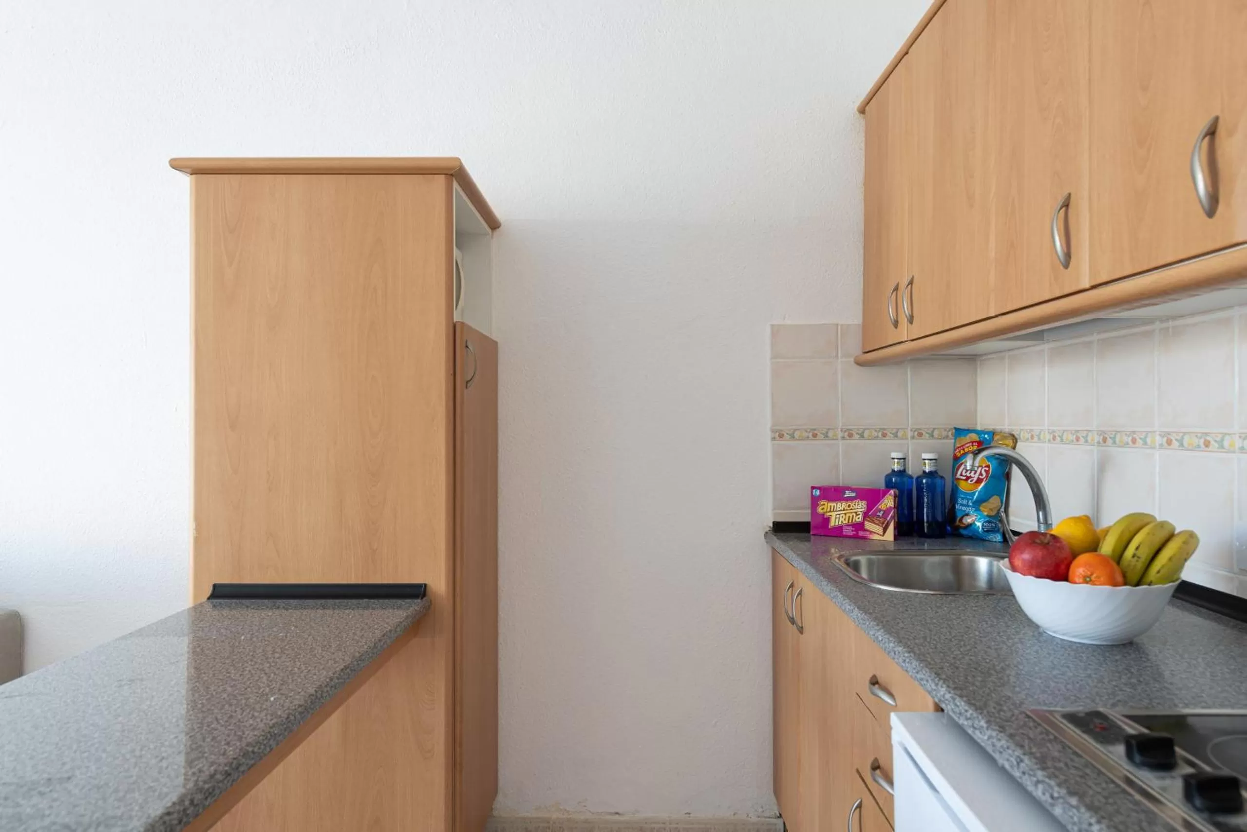Other, Kitchen/Kitchenette in HomeForGuest Apartamento 13 con terraza y piscina en Corralejo