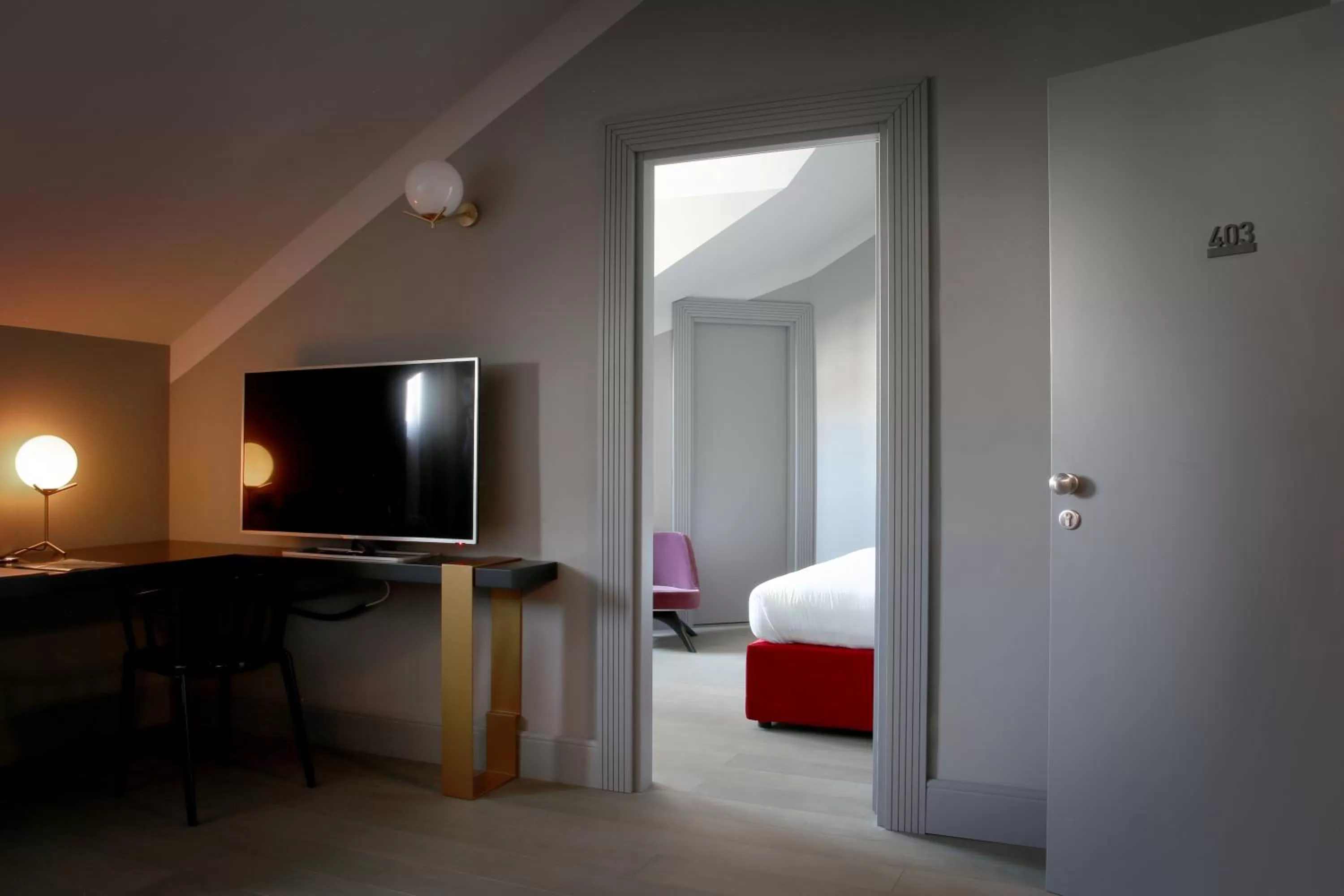 Communal lounge/ TV room in Palazzo Cornalia