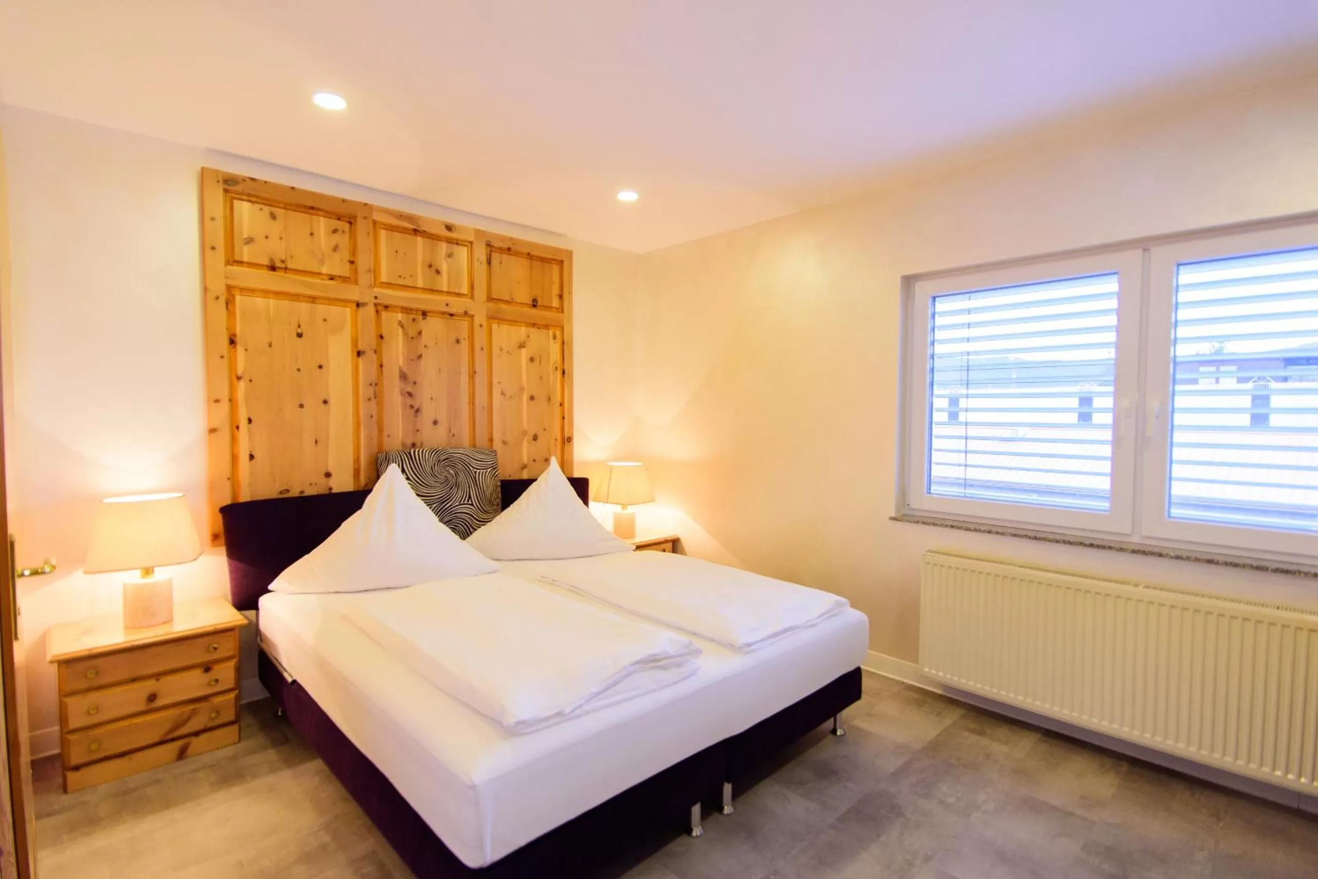 Photo of the whole room in Hotel Bohn