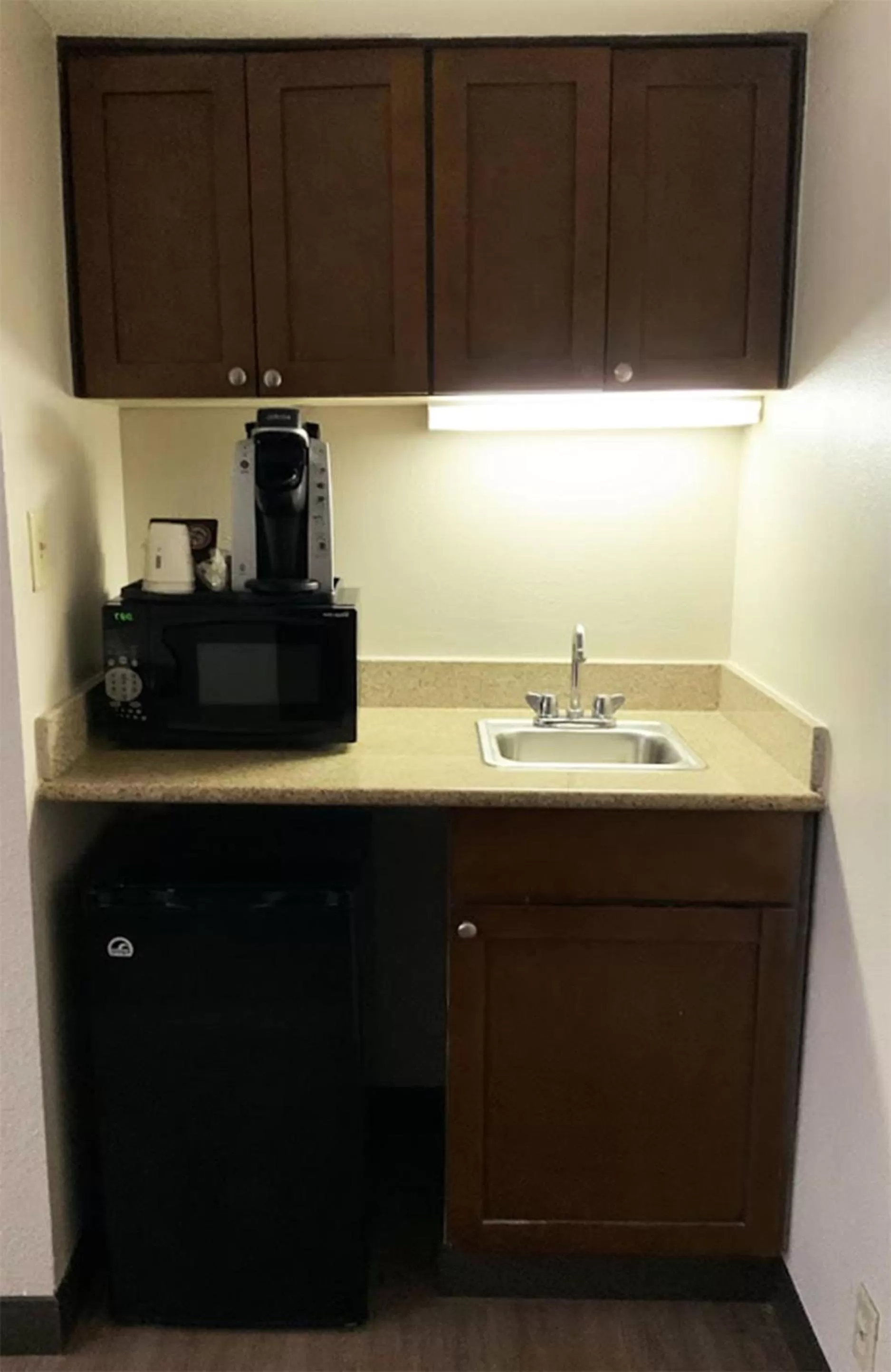 Coffee/tea facilities in Wingate by Wyndham Jackson Ridgeland